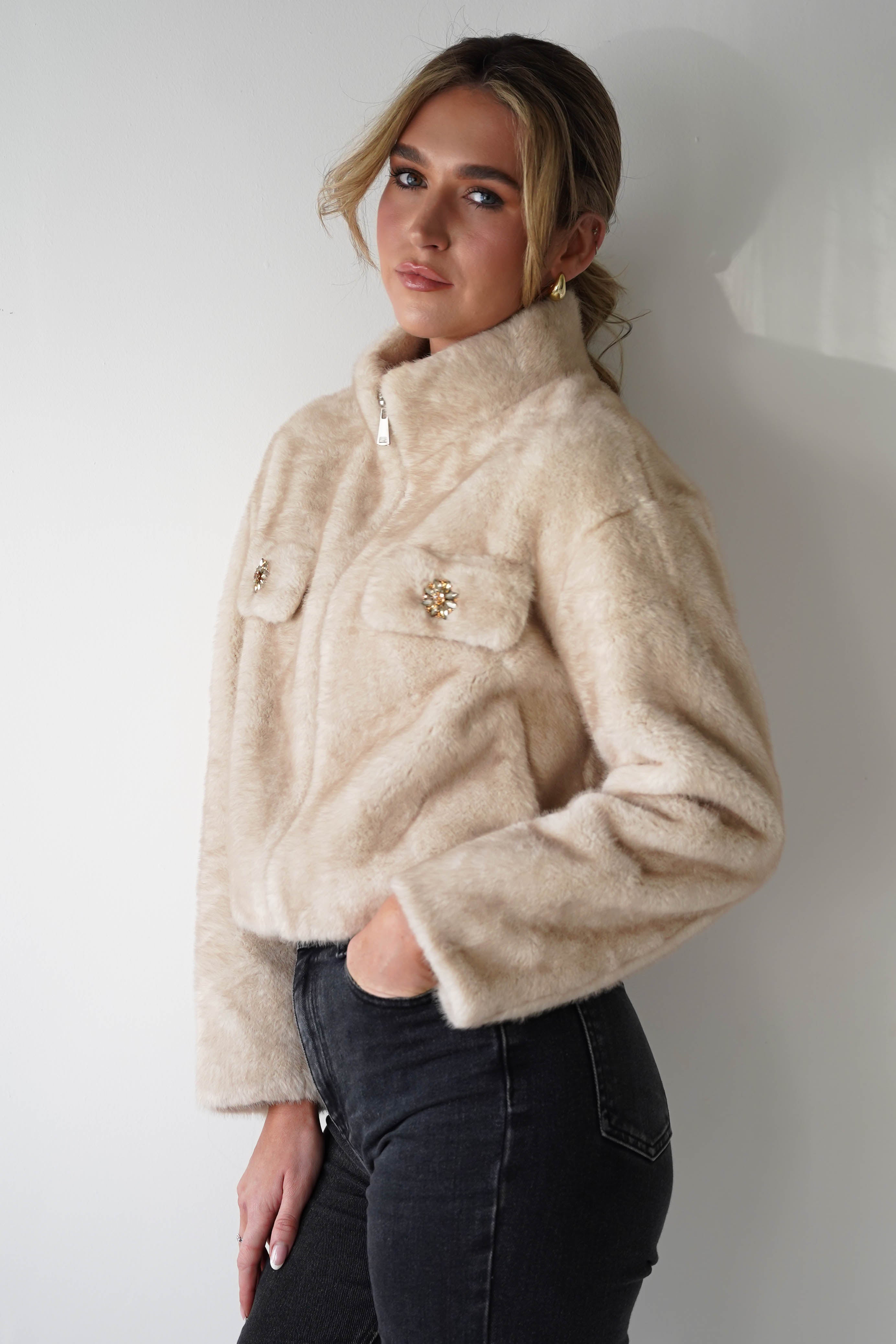 Oh Hello Clothing Blazer & Coats 1*DONE-ATTENTIF-F-085- FUR CROPPED COAT