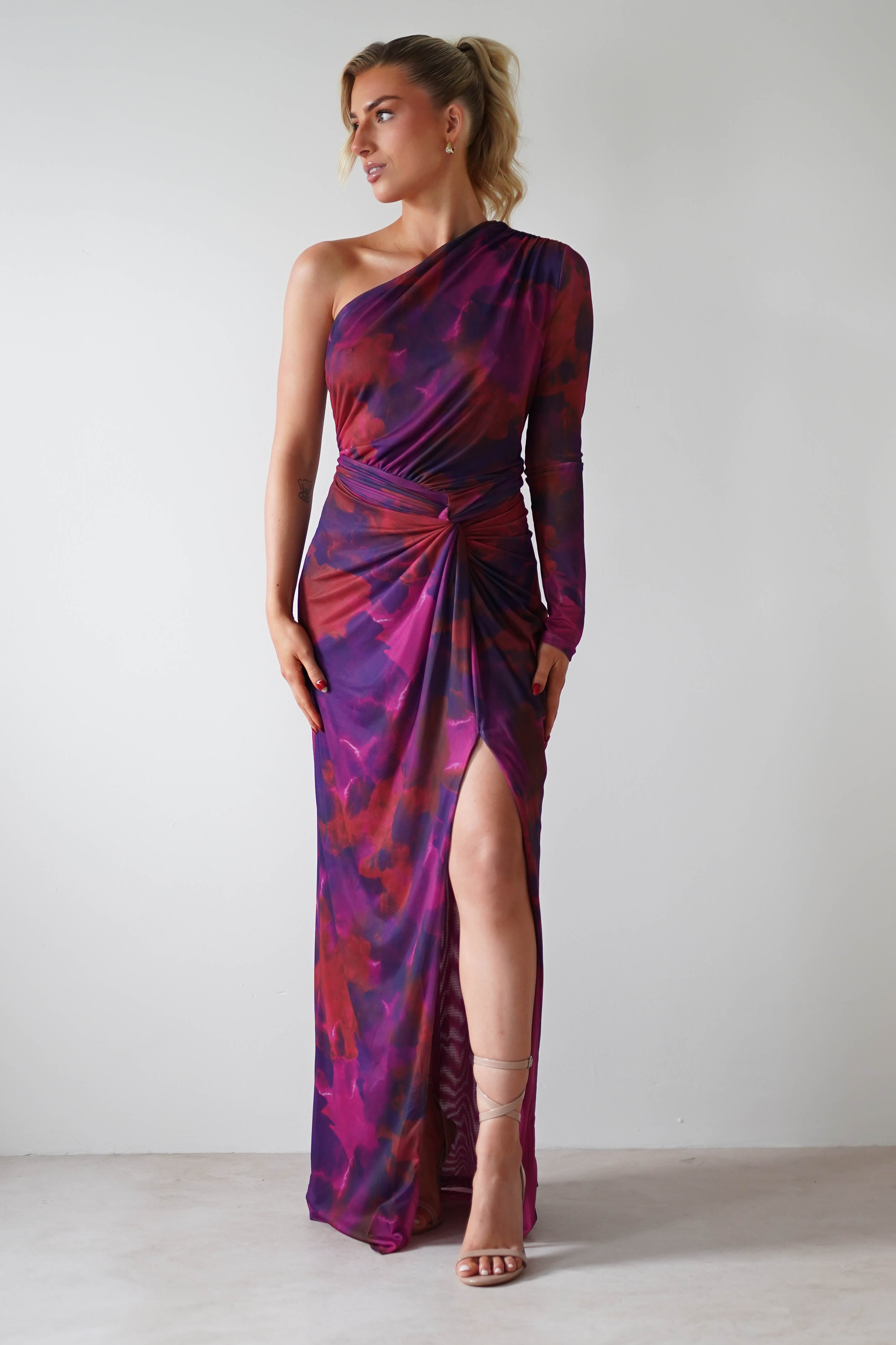 Criselda Bodycon Gathered Maxi Dress | Mixed Print | Oh Hello Clothing | S (8)