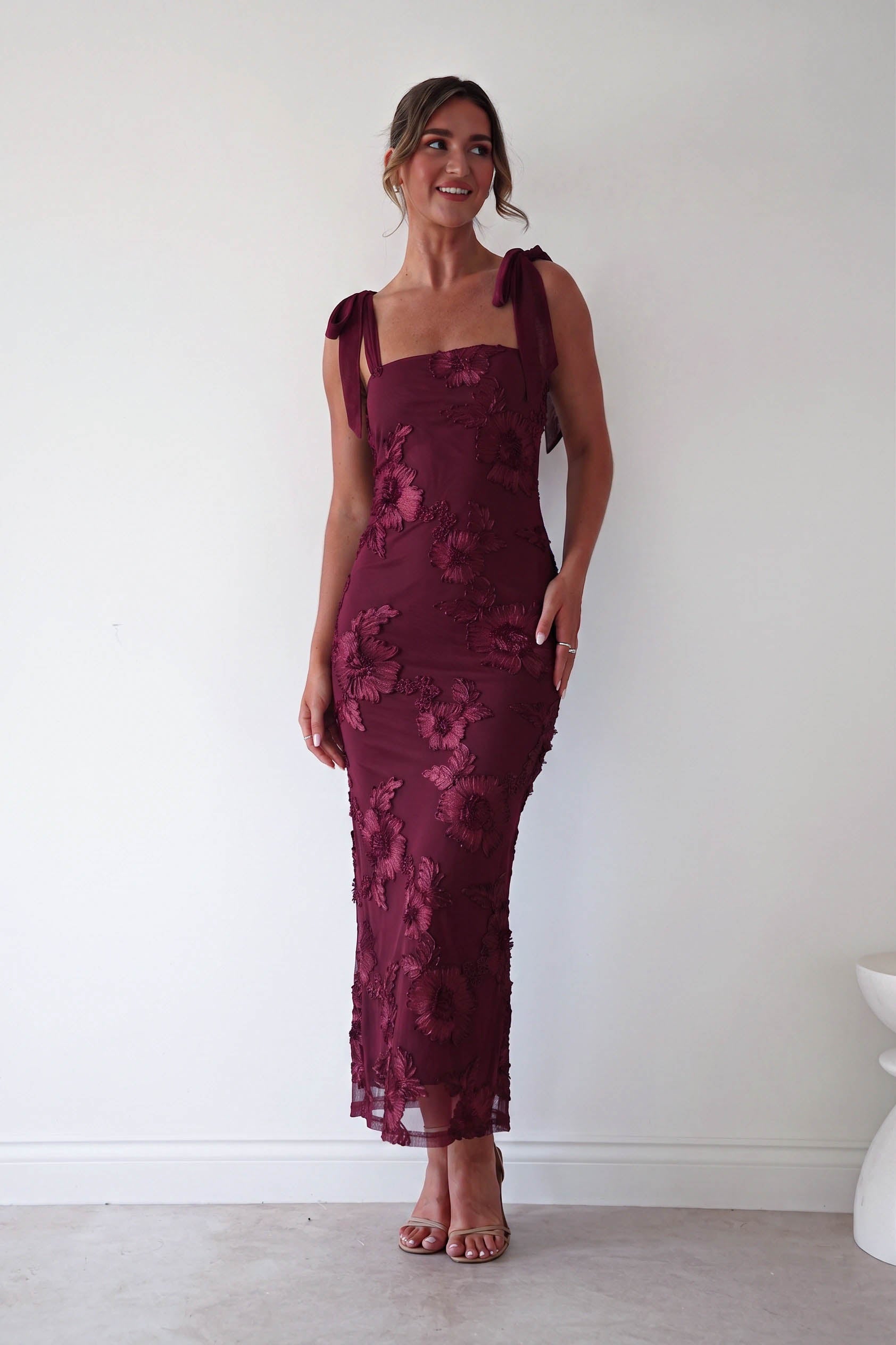 Oh Hello Clothing Women > Clothing > Dresses 1*DONE-Mahalia Floral Appliqué Maxi Dress | WINE