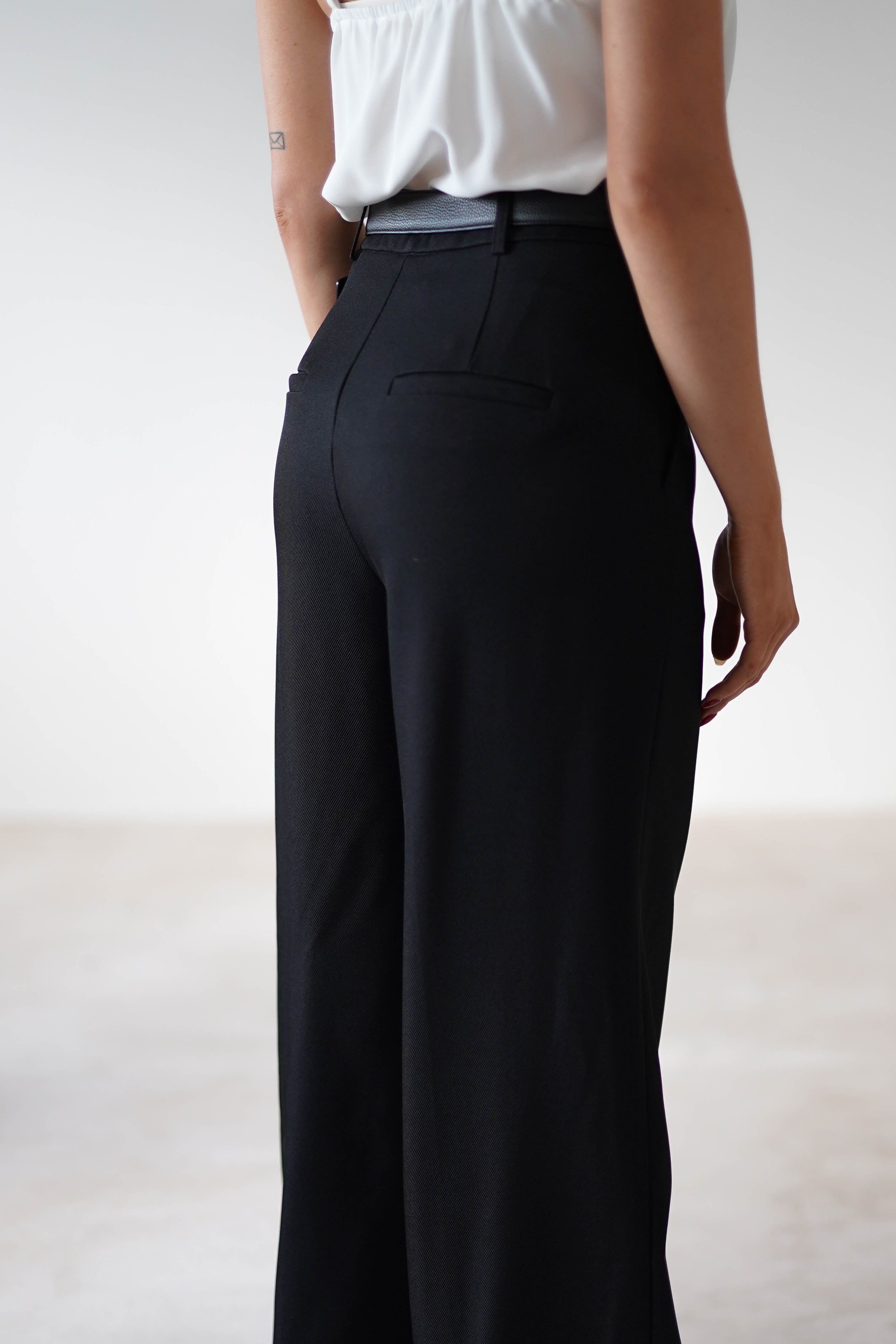Carey Tailored Pants | Black | Oh Hello Clothing | S (8)