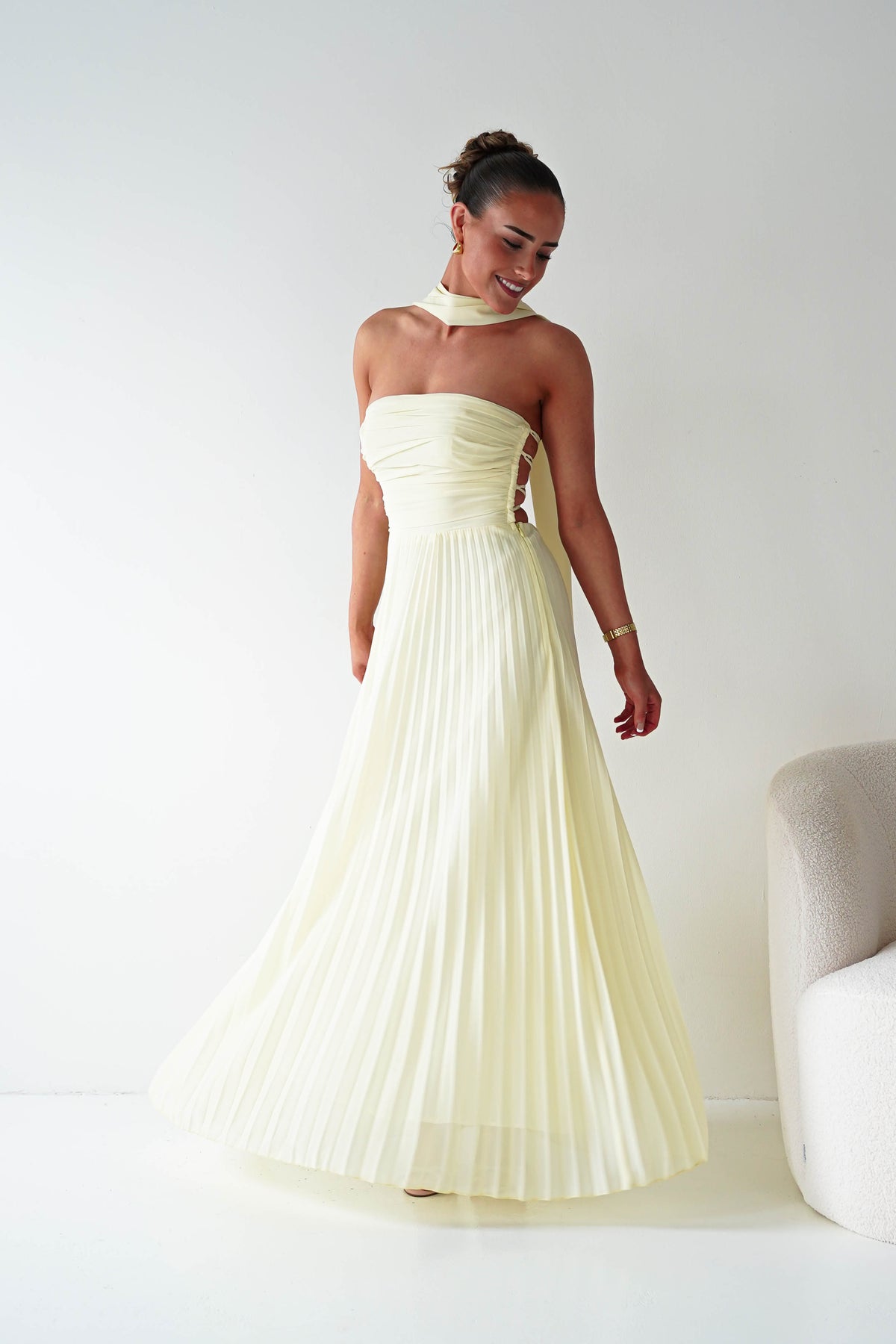 strapless pleated dress Vasanti Maxi Size:12-14 (150cl) 24/7 Online Service. Princess Wedding Dress Olive Green Square Neck