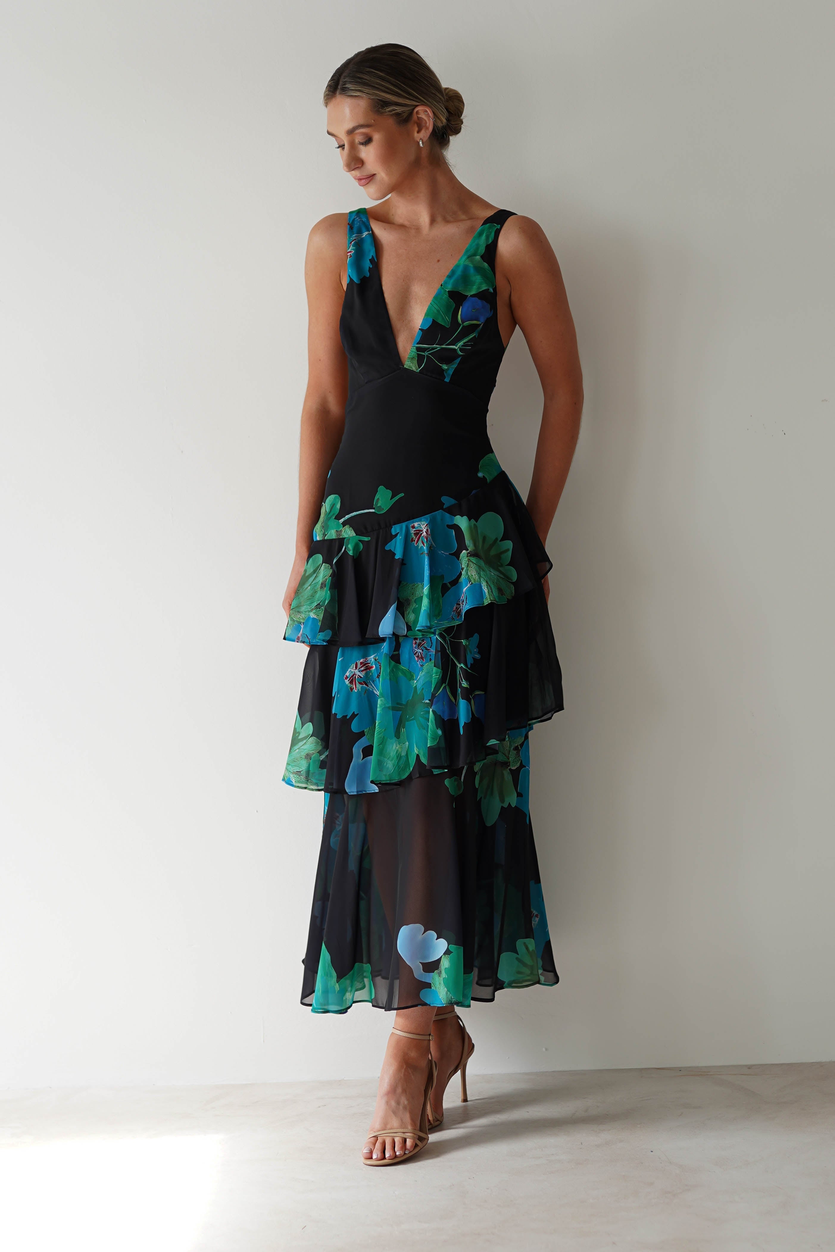 Lenora Floral Print Maxi Dress | Black Print | Oh Hello Clothing | XS (6)