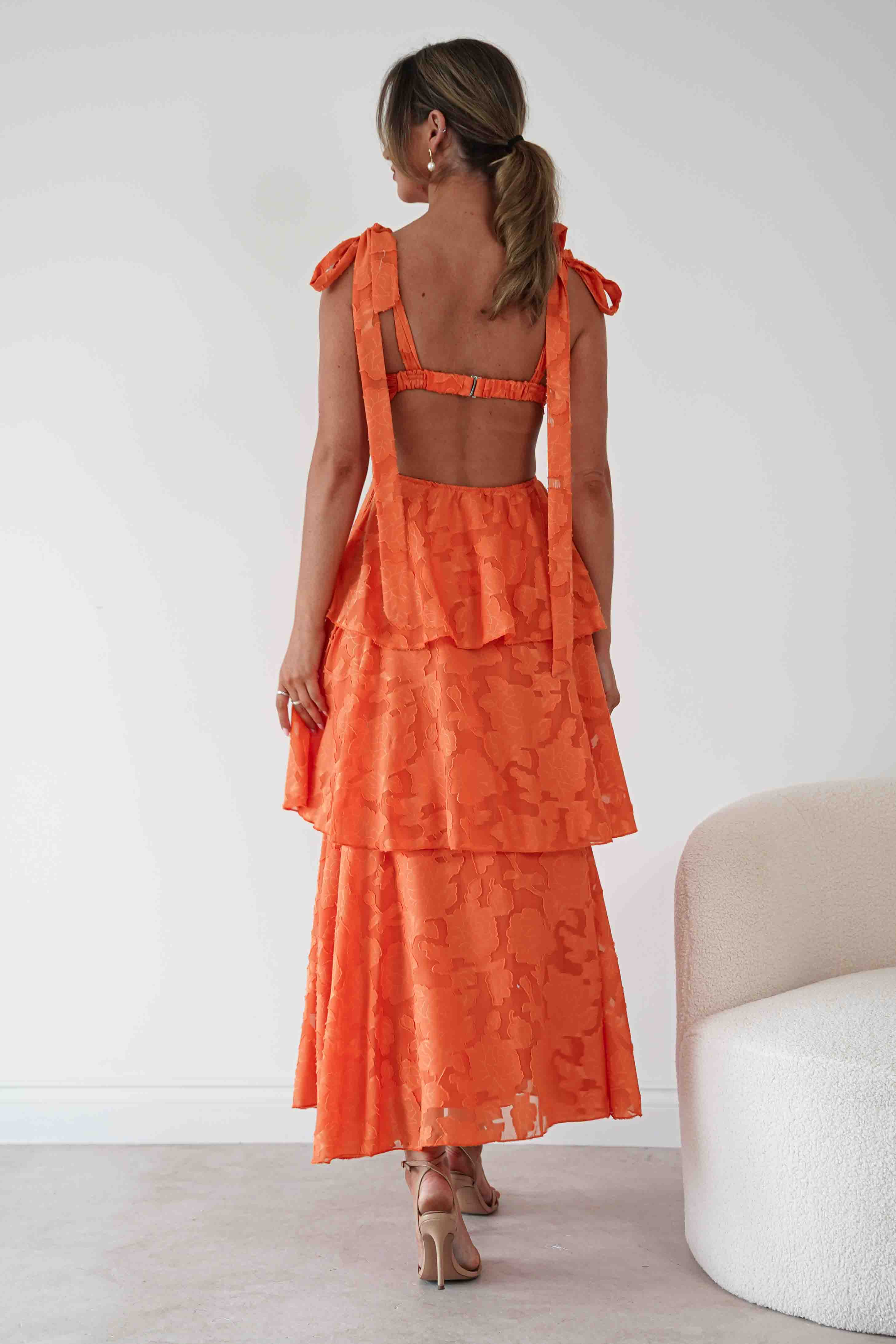 1*DONE*SHAREEN-MD08394-4- ORANGES geblümtes Jacquard Stufen Maxikleid