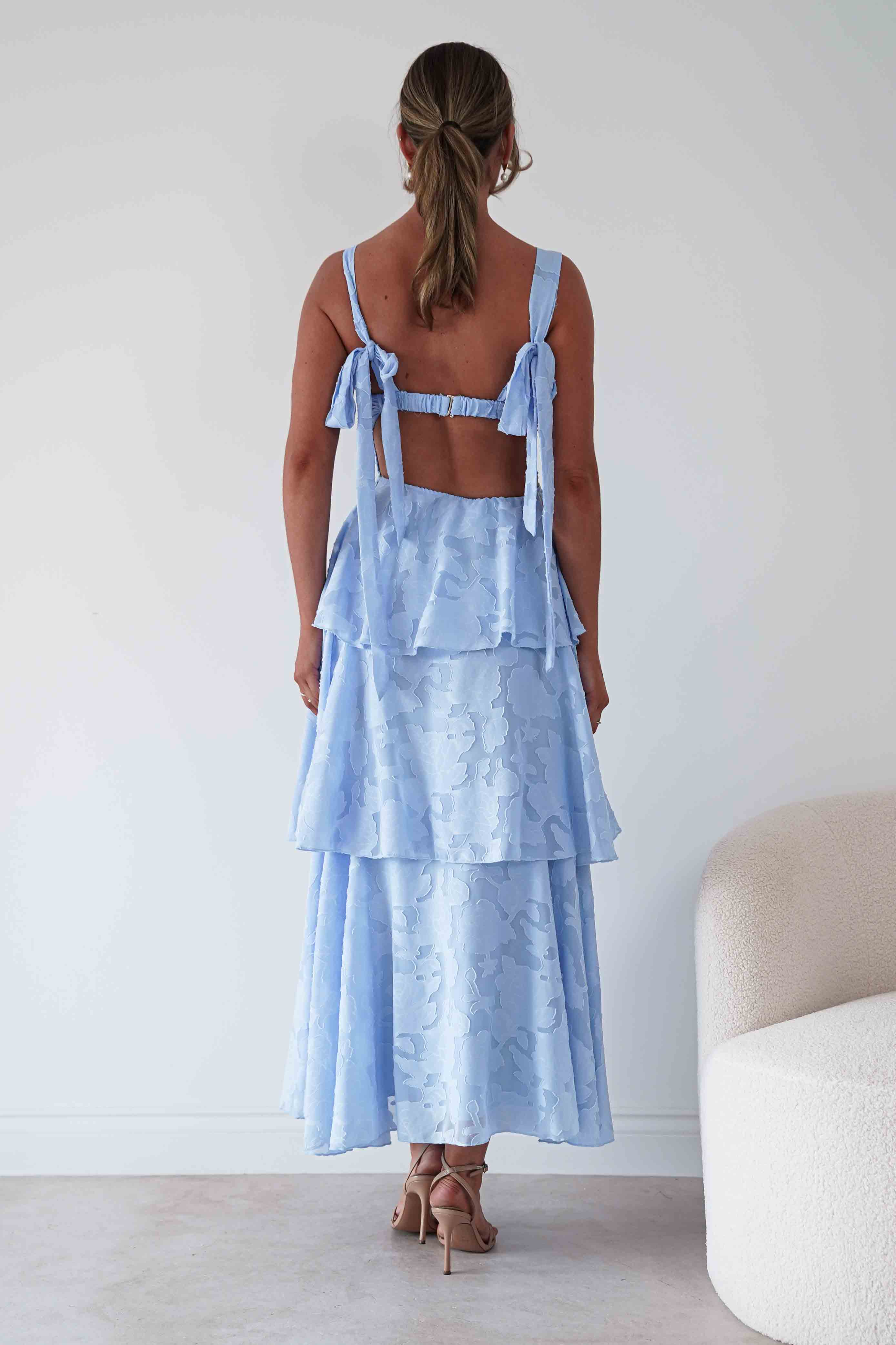 1*DONE*SHAREEN-MD08394-1Florales Jacquard-Maxikleid mit Stufen | blau(Kopie) (Kopie)