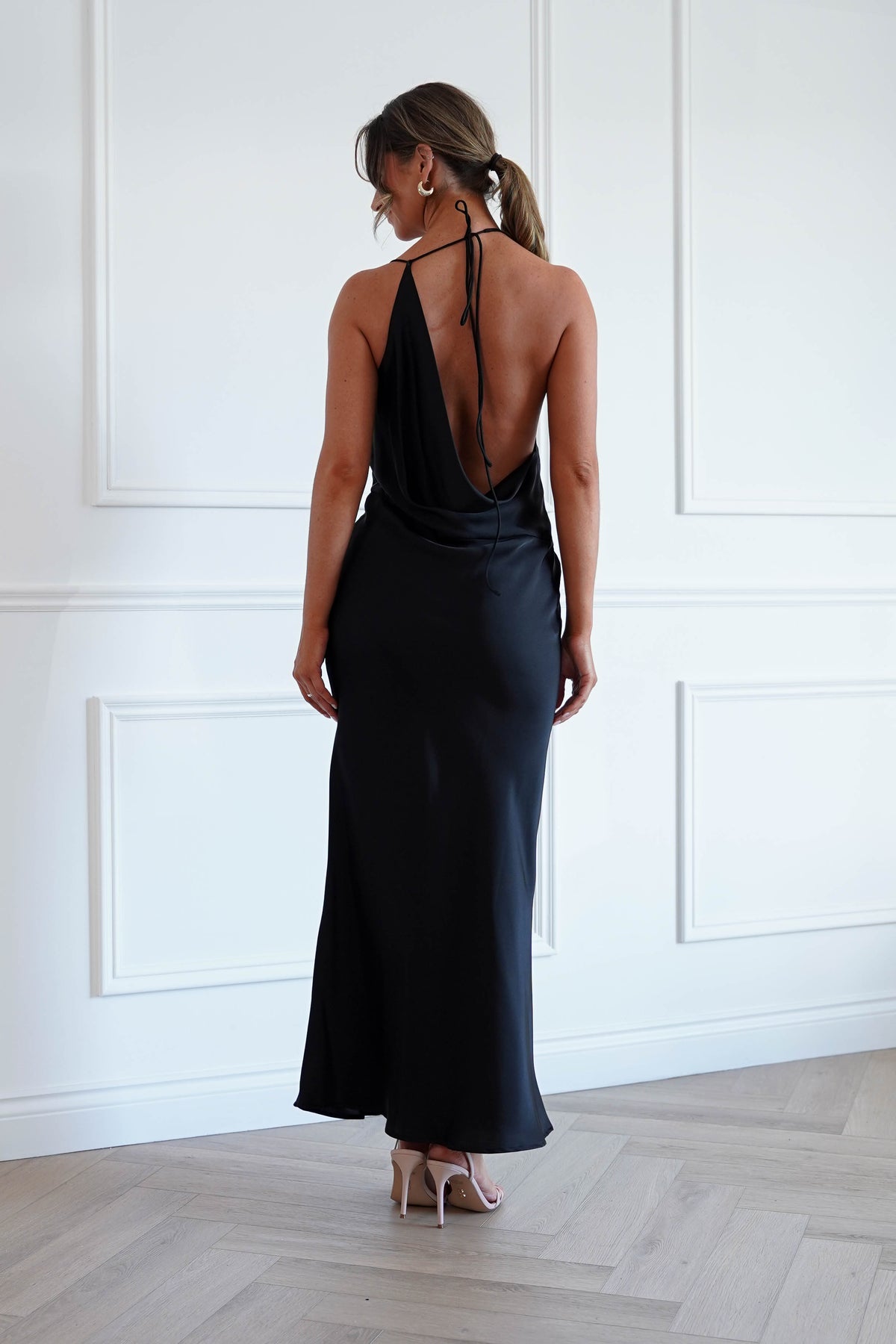Polina Backless Maxi Dress in Black