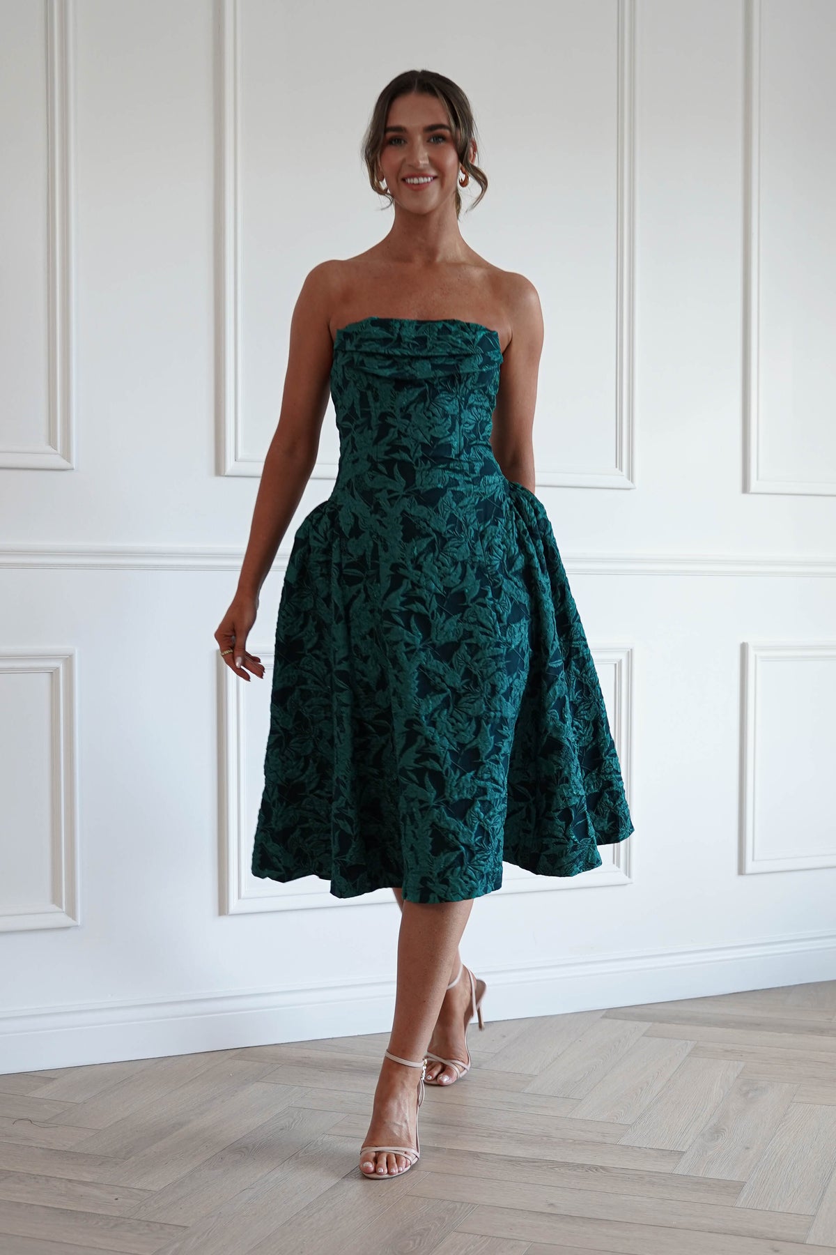 Irina Strapless Jacquard Midi Dress in Hunter Green