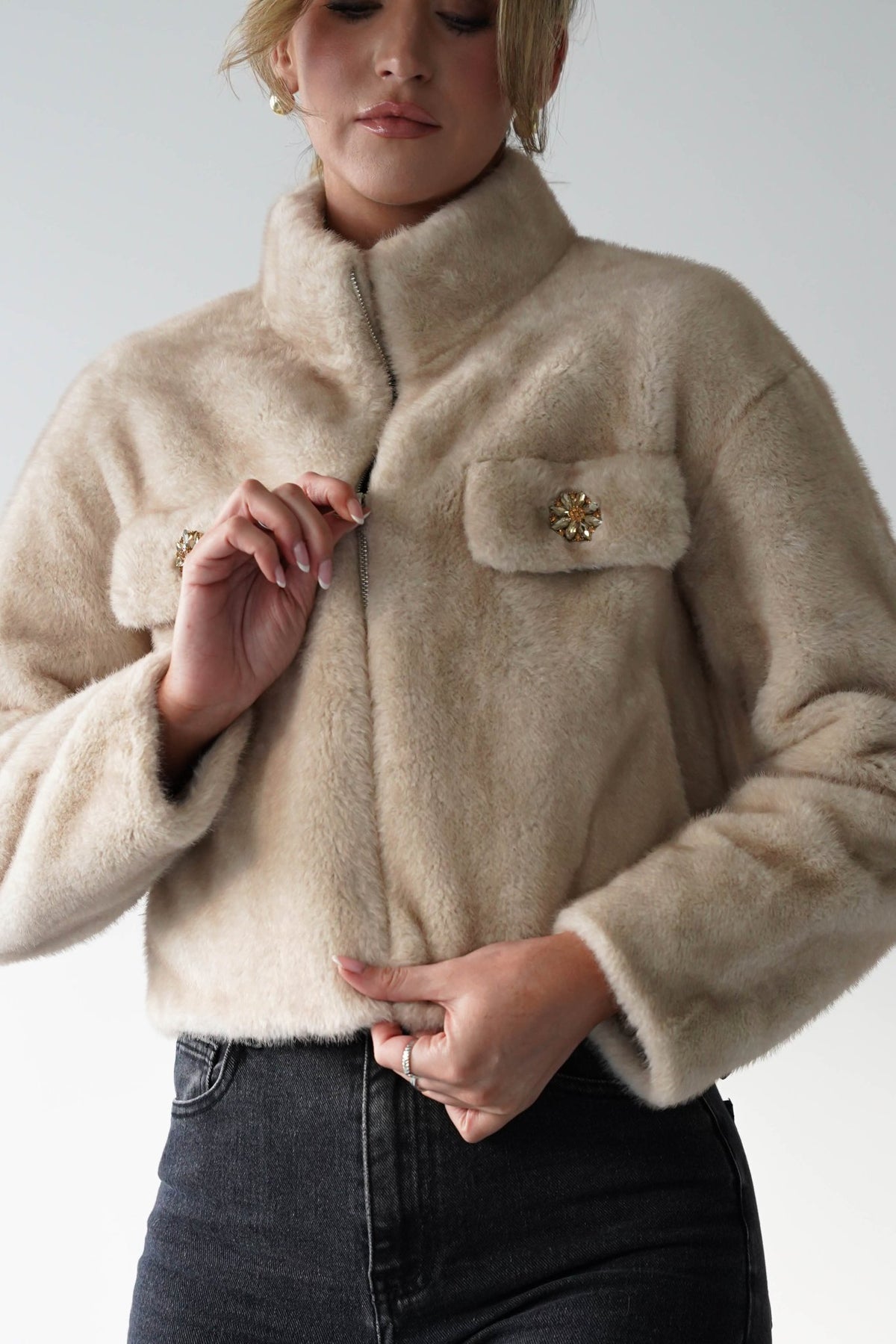 Elie Faux Fur Cropped Coat | Beige-Oh Hello Clothing