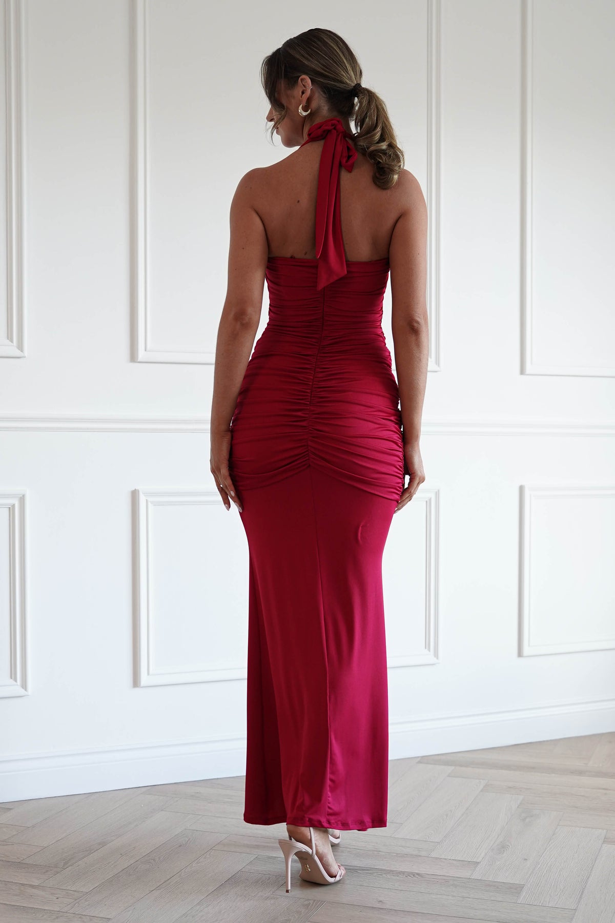 Janetta Halterneck Plunge Maxi Dress in Wine