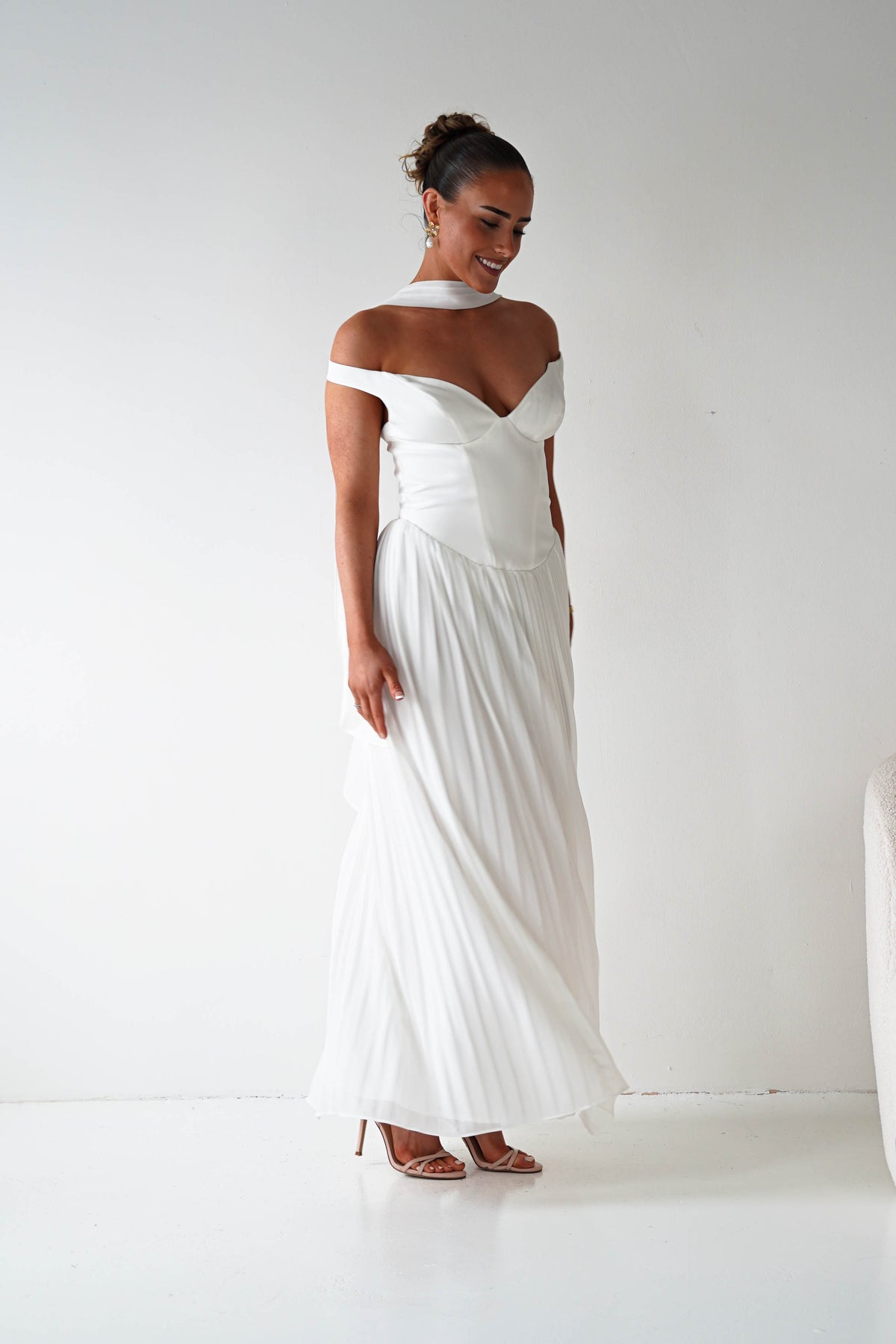 Kelsea Off The Shoulder Pleated Maxi Dress | White-Oh Hello Clothing