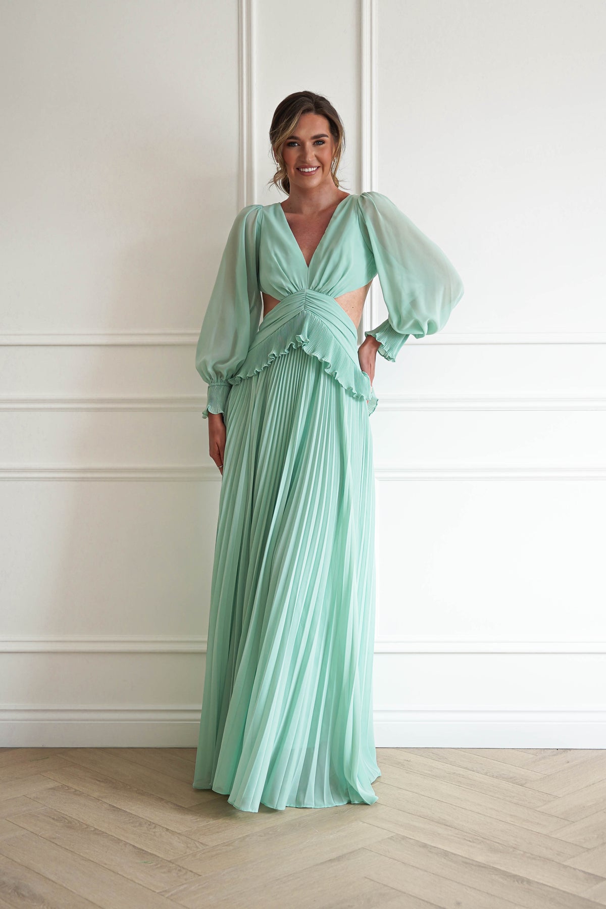 Middleton Pleated Maxi Dress | Mint-Oh Hello Clothing