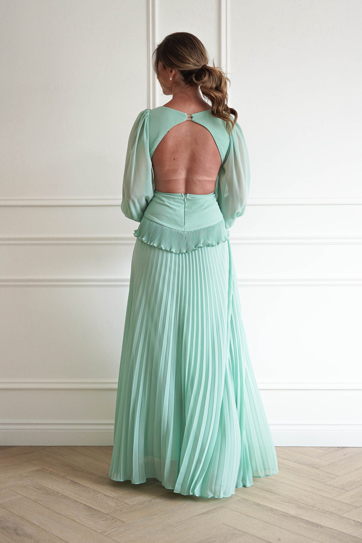 Middleton Pleated Maxi Dress | Mint-Oh Hello Clothing