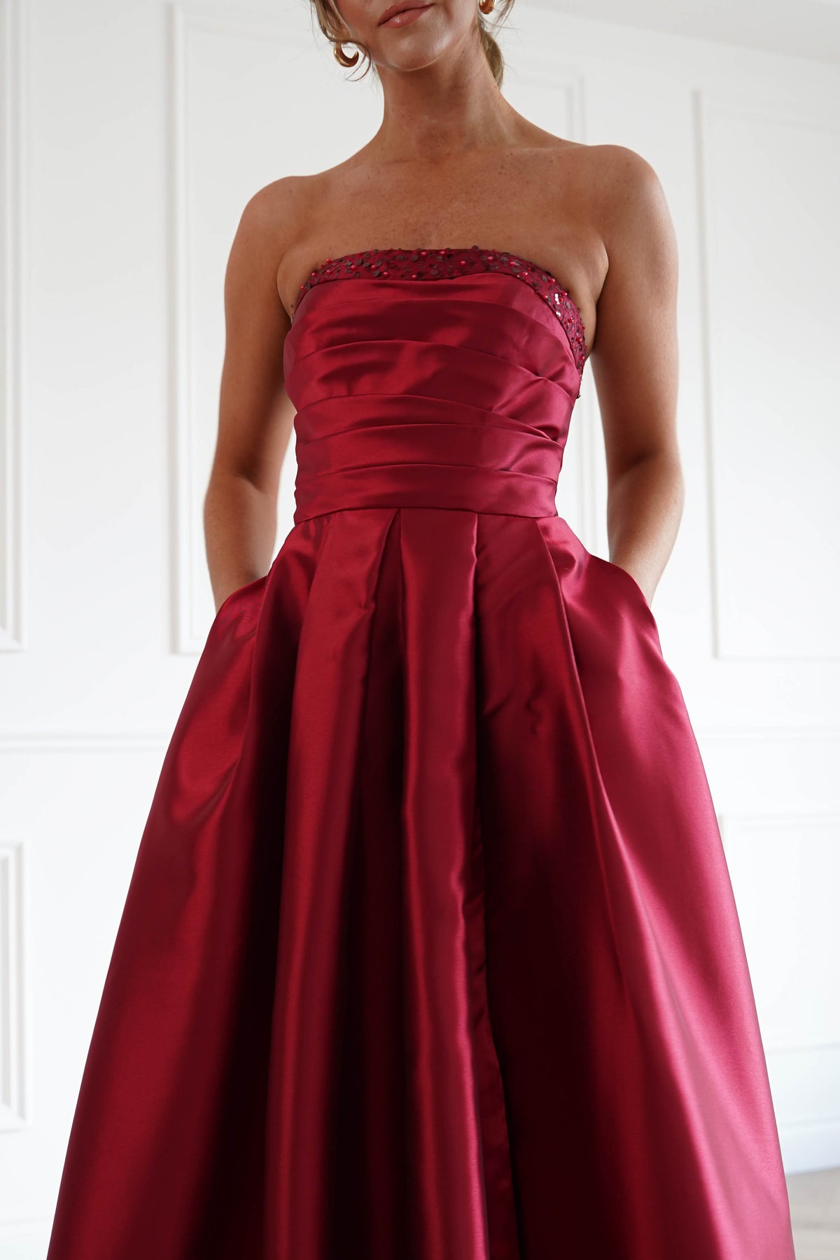 Oh Hello Clothing Women > Clothing > Dresses *DONE-F&P| 835190| RED GOWN WITH SEQUIN DETAIL