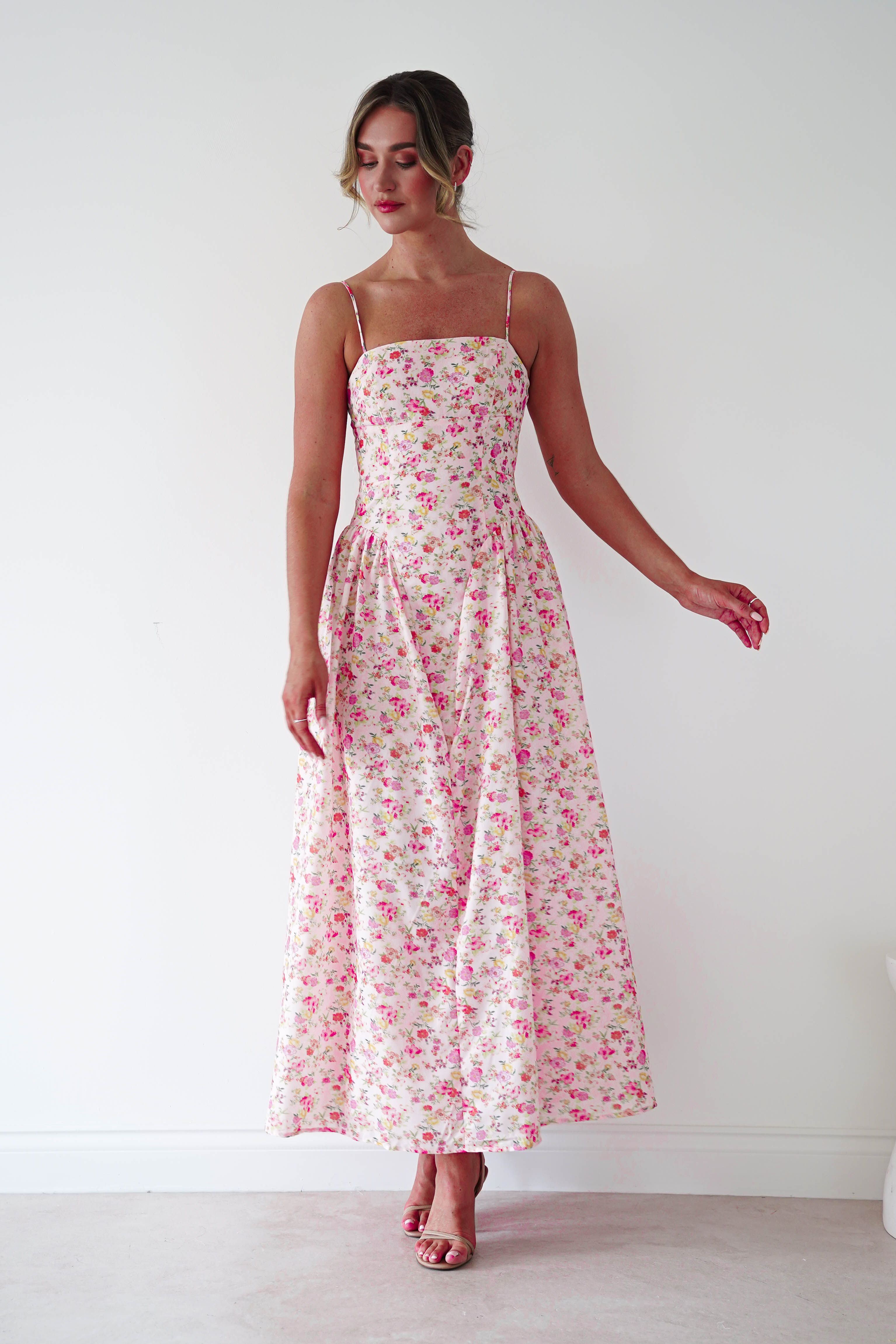 Oh Hello Clothing Dresses > Prom Dresses Elodie Floral Print Maxi Dress | Pink