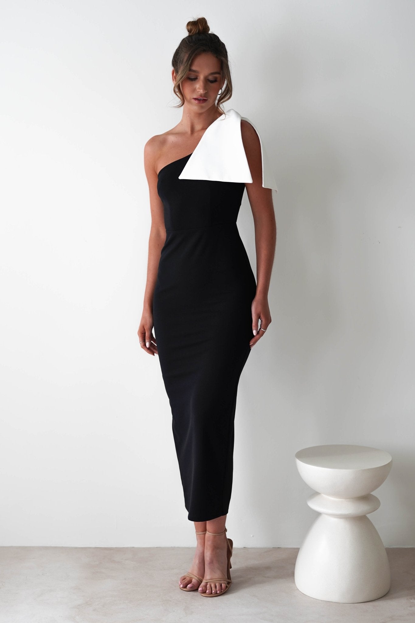 Freyja Bodycon Midi Dress | Black | Oh Hello Clothing | XS (6)