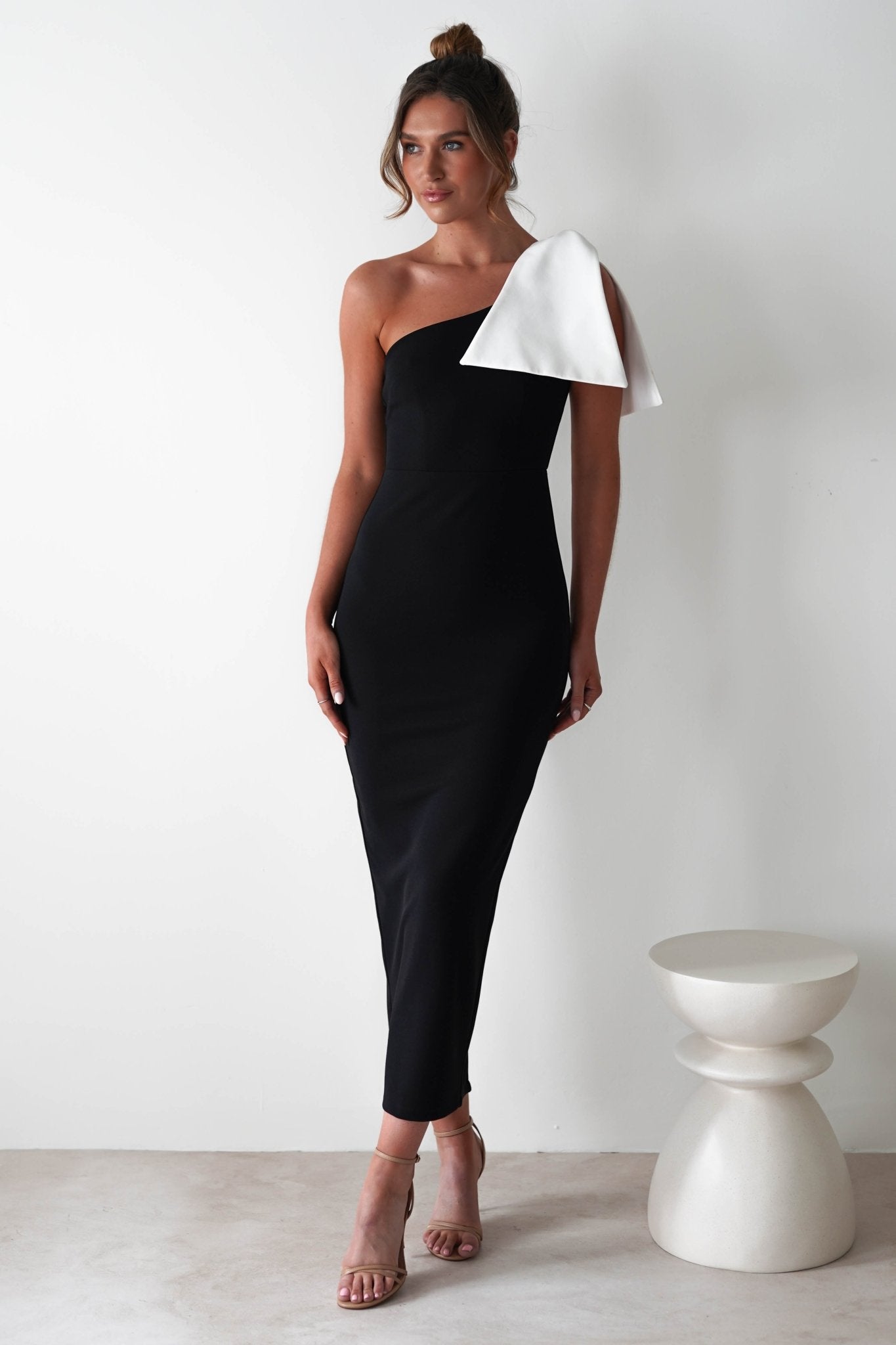 Freyja Bodycon Midi Dress | Black | Oh Hello Clothing | XS (6)