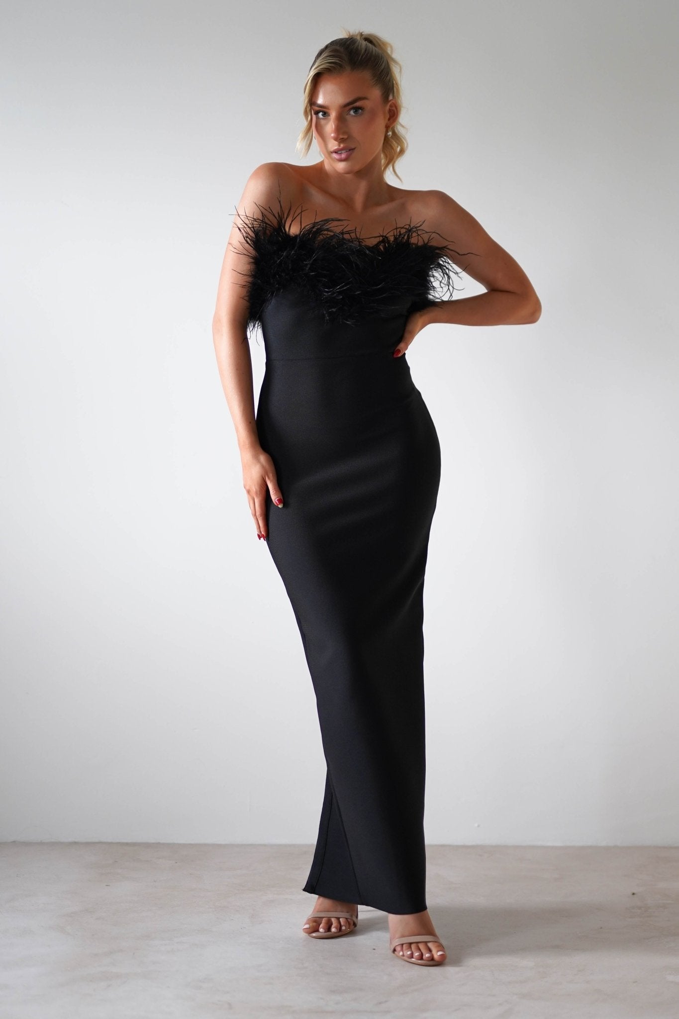 Gabbie Feather Bodycon Bandage Dress | Black | Oh Hello Clothing | S (8)