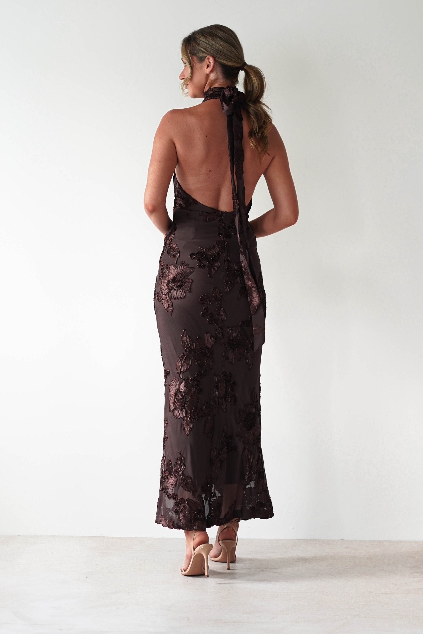 Halsey Tie Back Maxi Dress | Brown Textured | Oh Hello Clothing | XS (6)