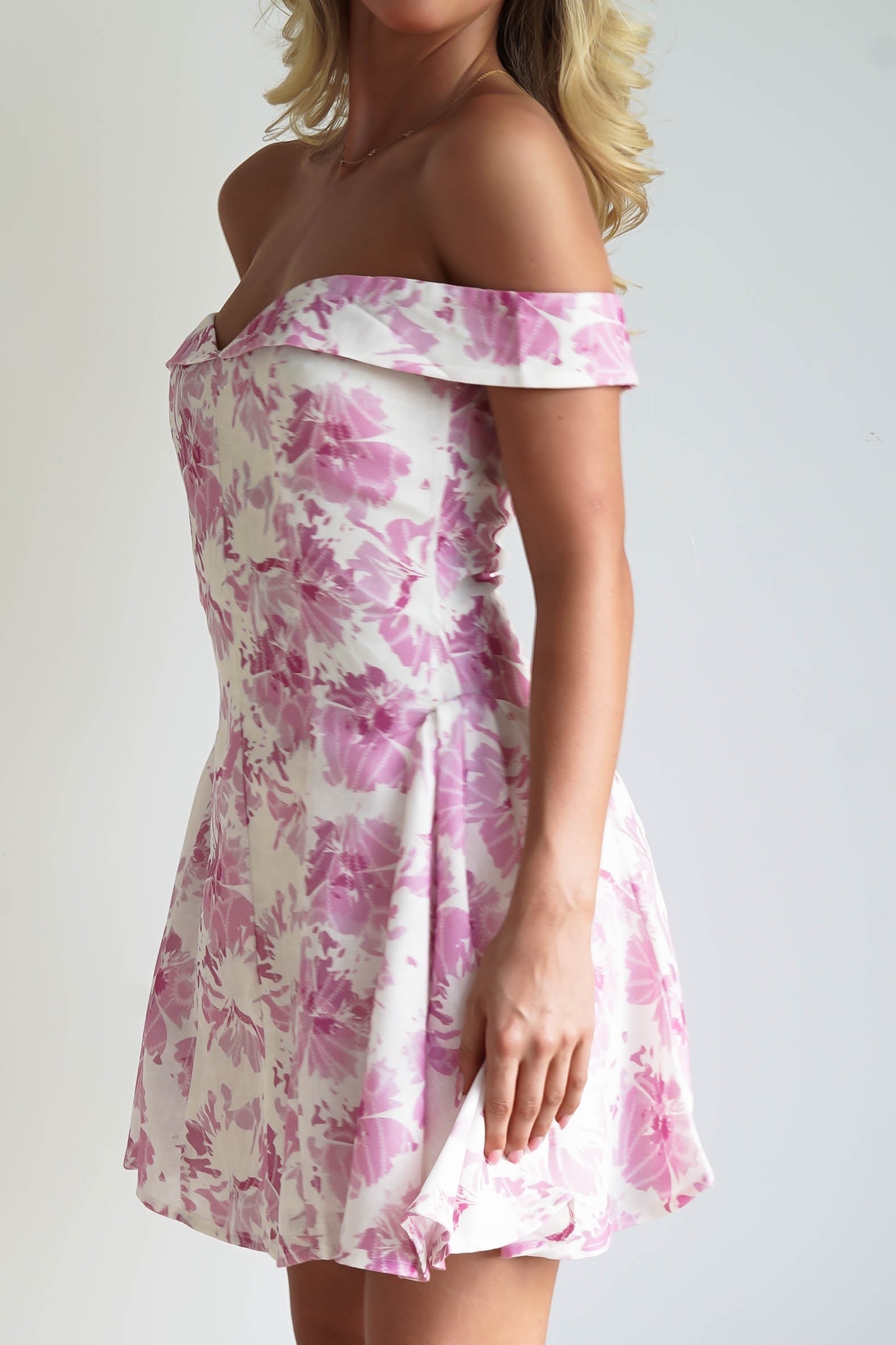 Hollie Floral Mini Dress | Pink Print | Oh Hello Clothing | XS (6)