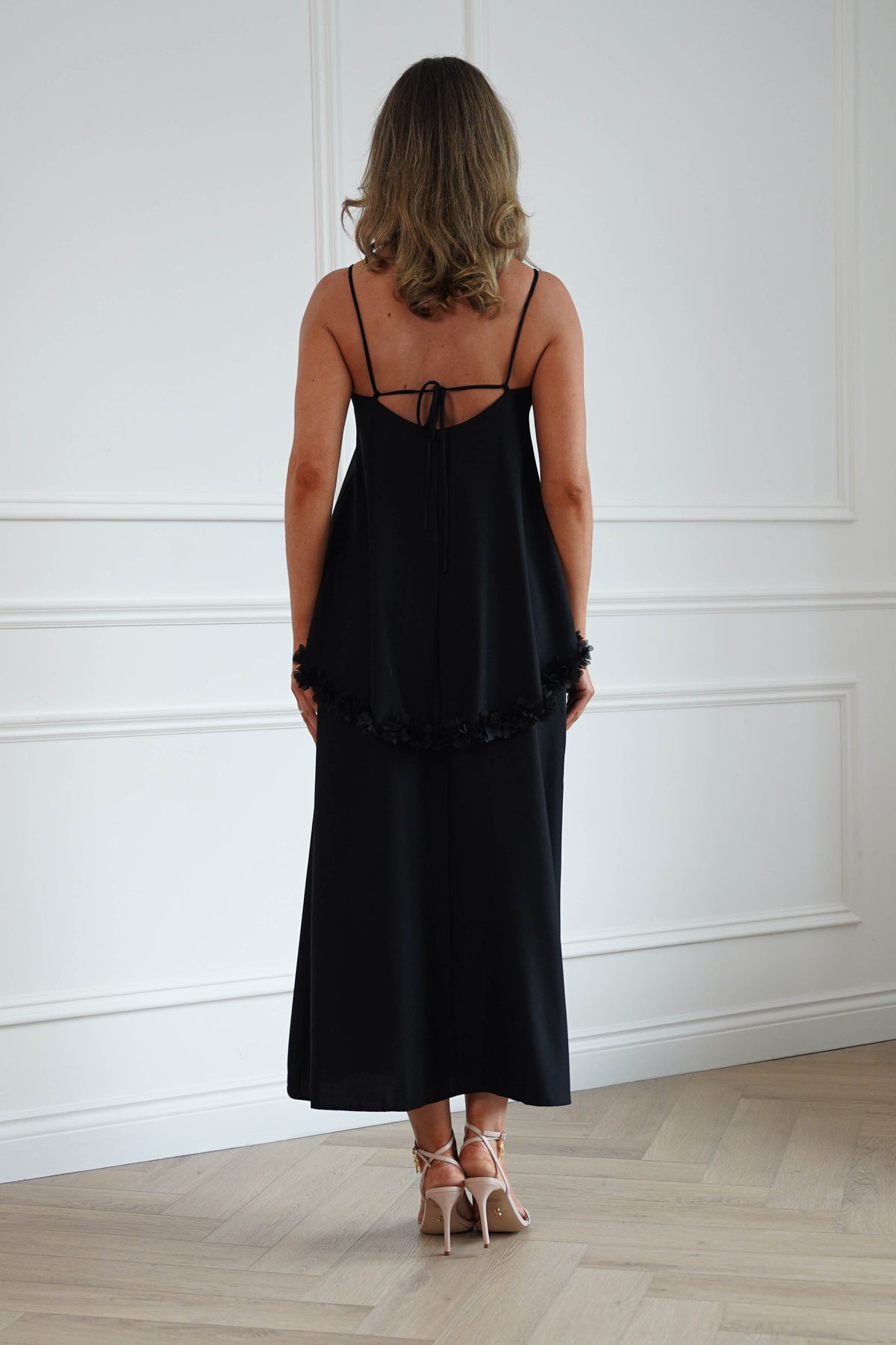 Oh Hello Clothing Women > Clothing > Dresses Jenna 3D Floral Appliqué Maxi Dress | Black