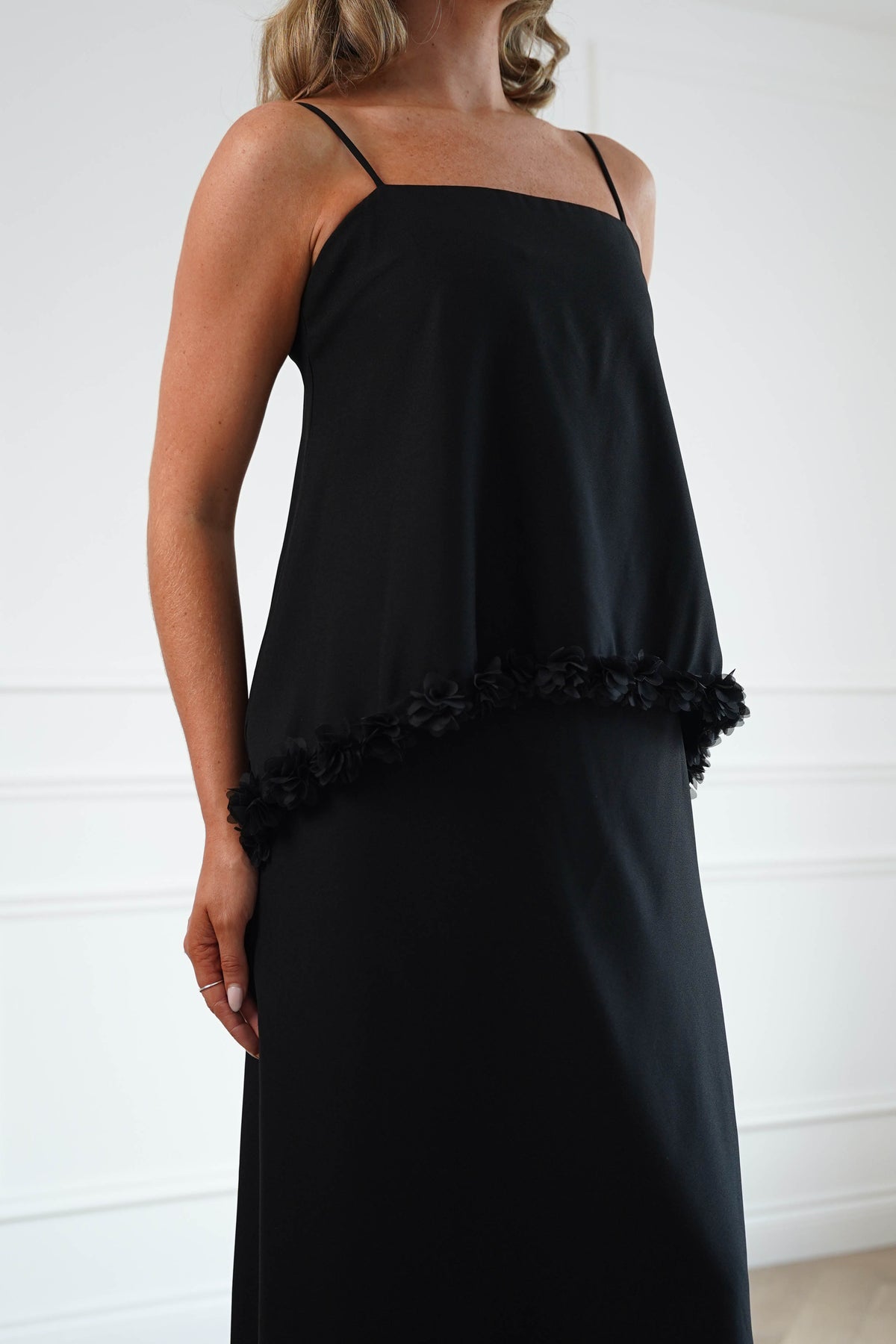 Oh Hello Clothing Women > Clothing > Dresses Jenna 3D Floral Appliqué Maxi Dress | Black