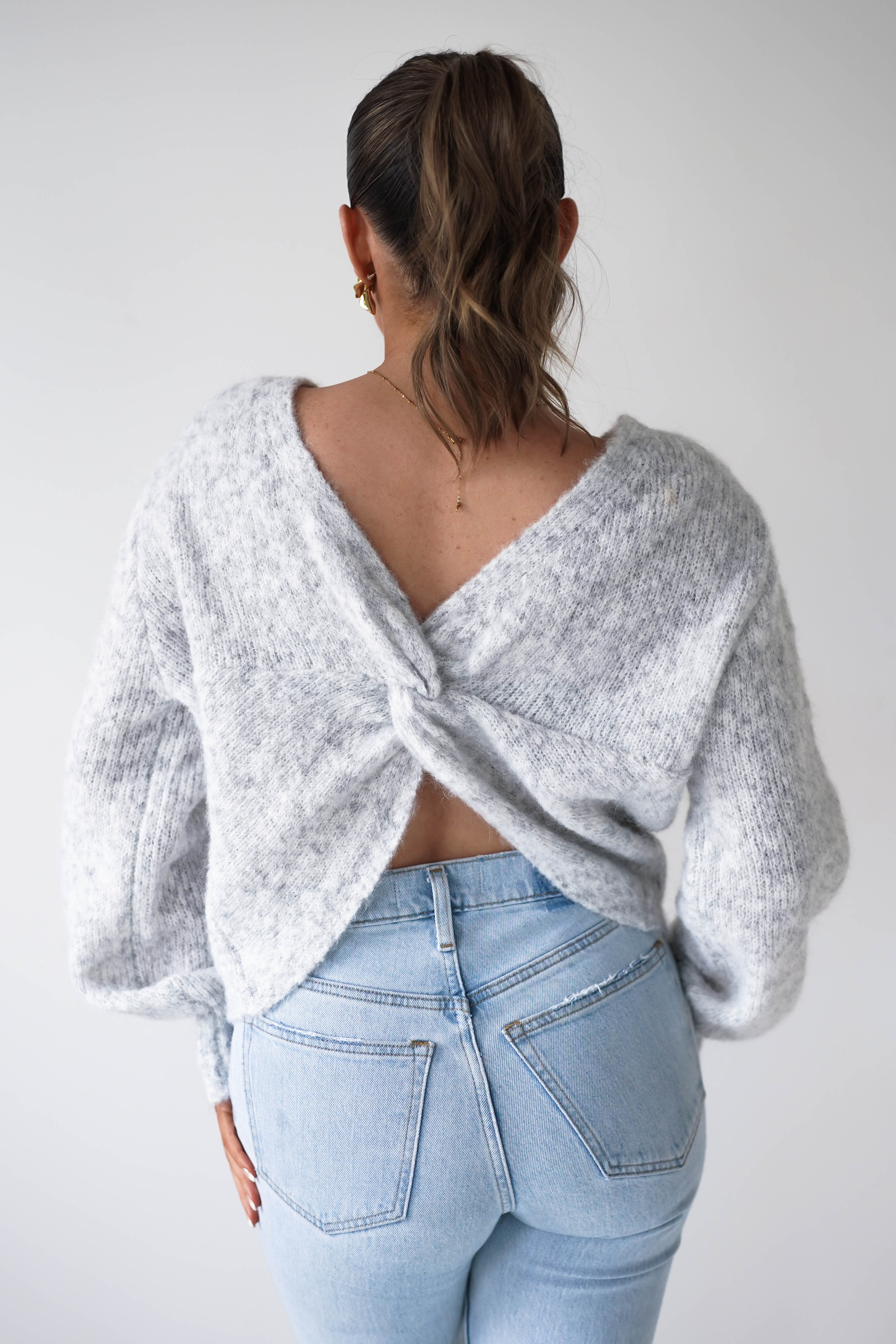 Oh Hello Clothing Women > Clothing > Knitwear ONE SIZE (6/12) Larson Two Way Twist Knit Jumper | Grey