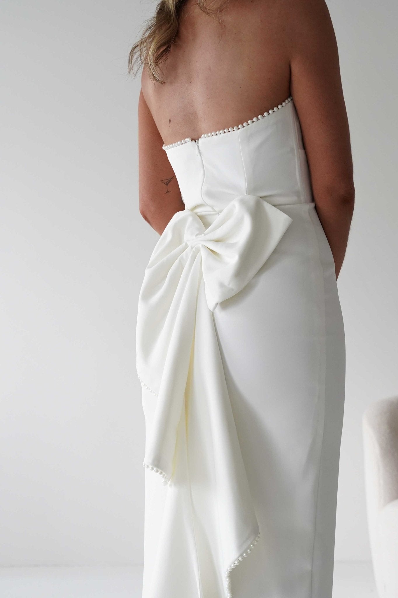 Louisiana Pearl Bow Strapless Dress | White | Oh Hello Clothing | XS (6)
