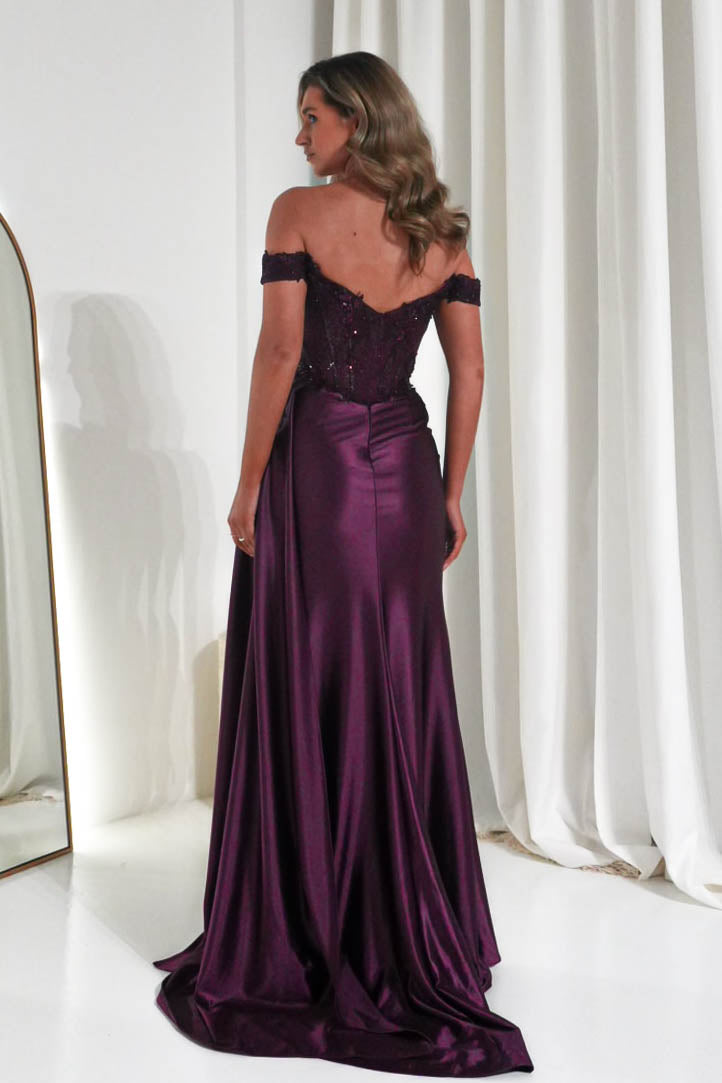 Oh Hello Clothing Women > Clothing > Dresses Marsela Lace Bodice Gown | Eggplant