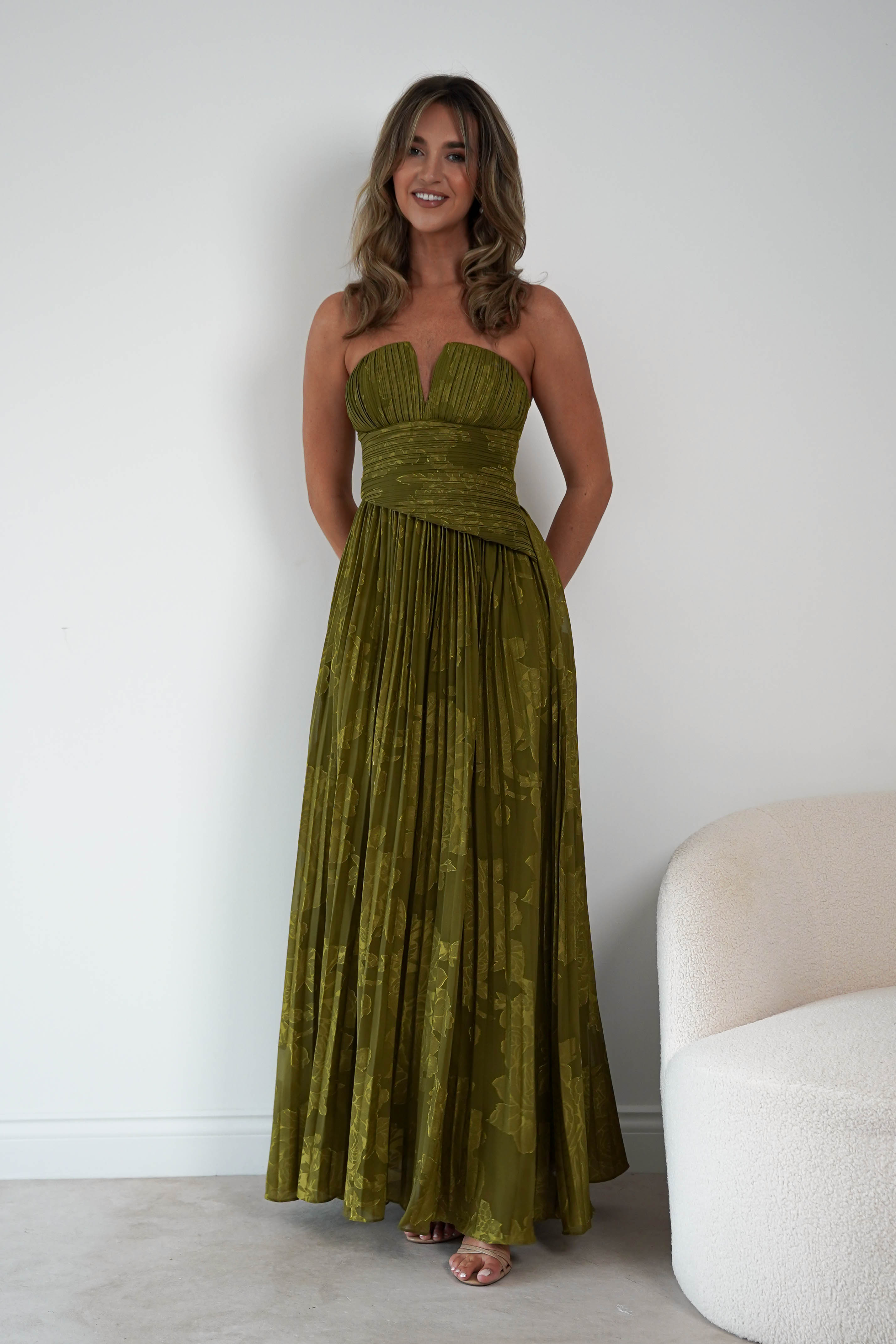 Oh Hello Clothing Women > Clothing > Dresses Rubi Floral Textured Ruffle Pleated Maxi Dress | Green