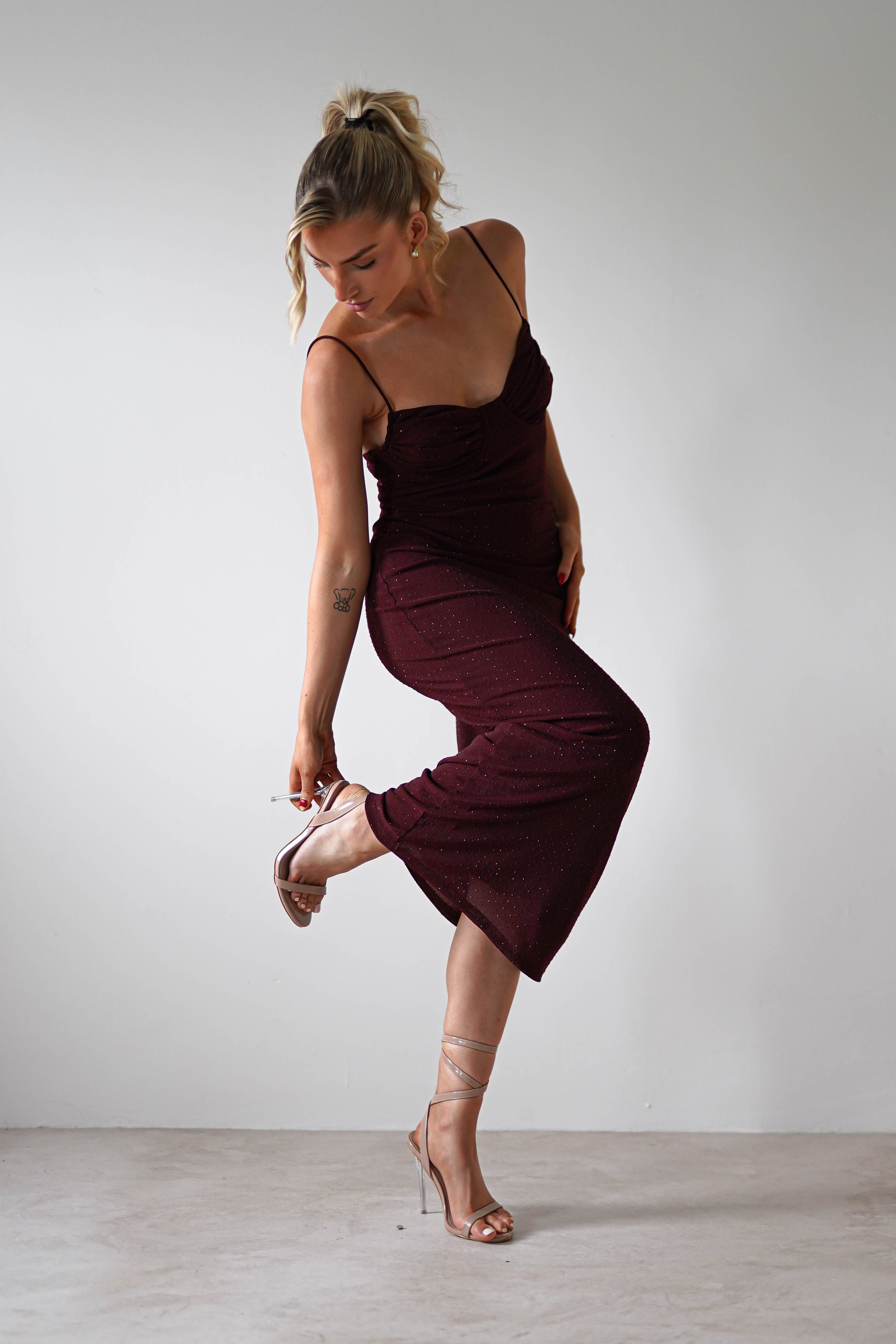 Izara Stretchy Bodycon Diamante Midaxi | Wine