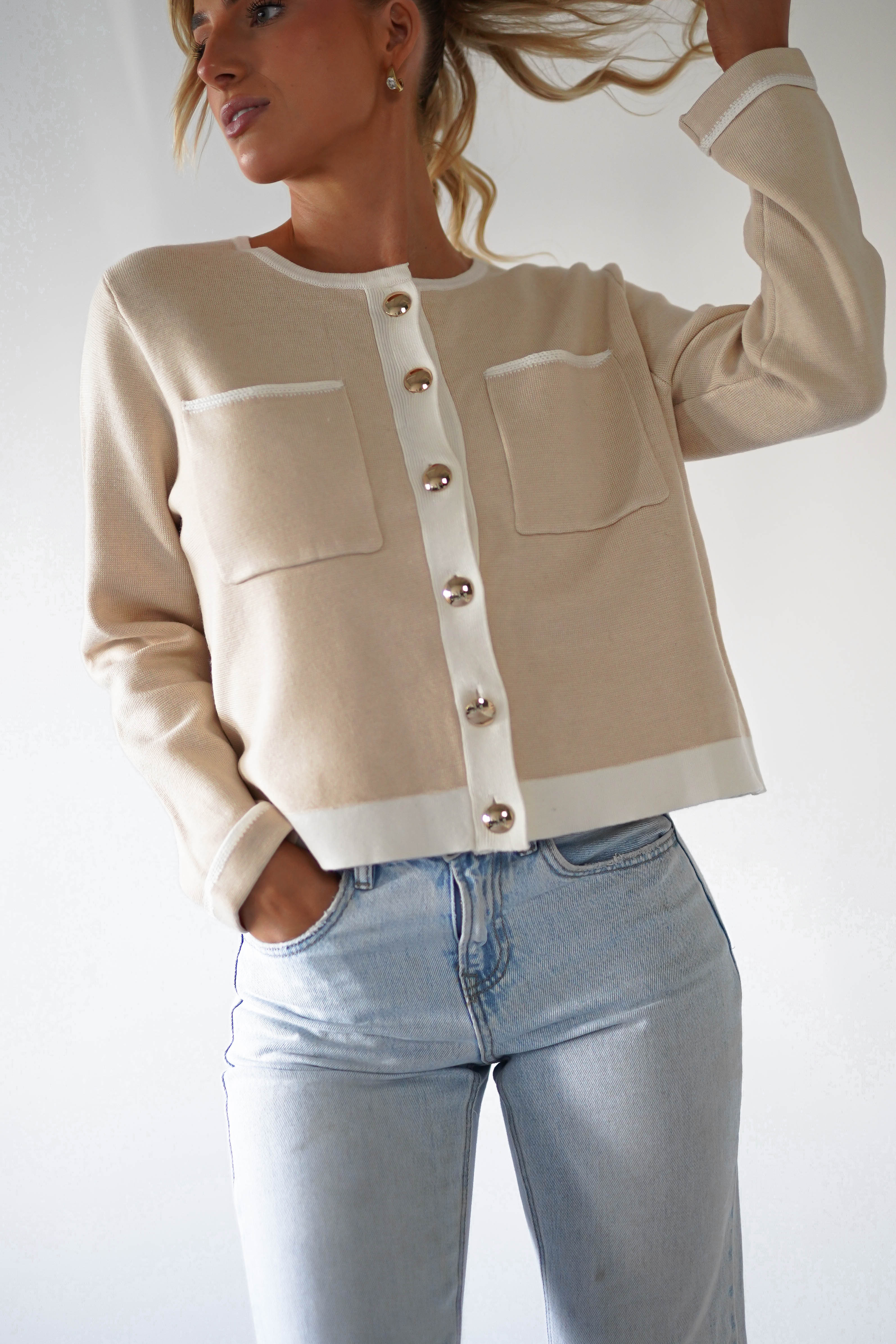 Stelle Gold Button Cardigan | Beige/White