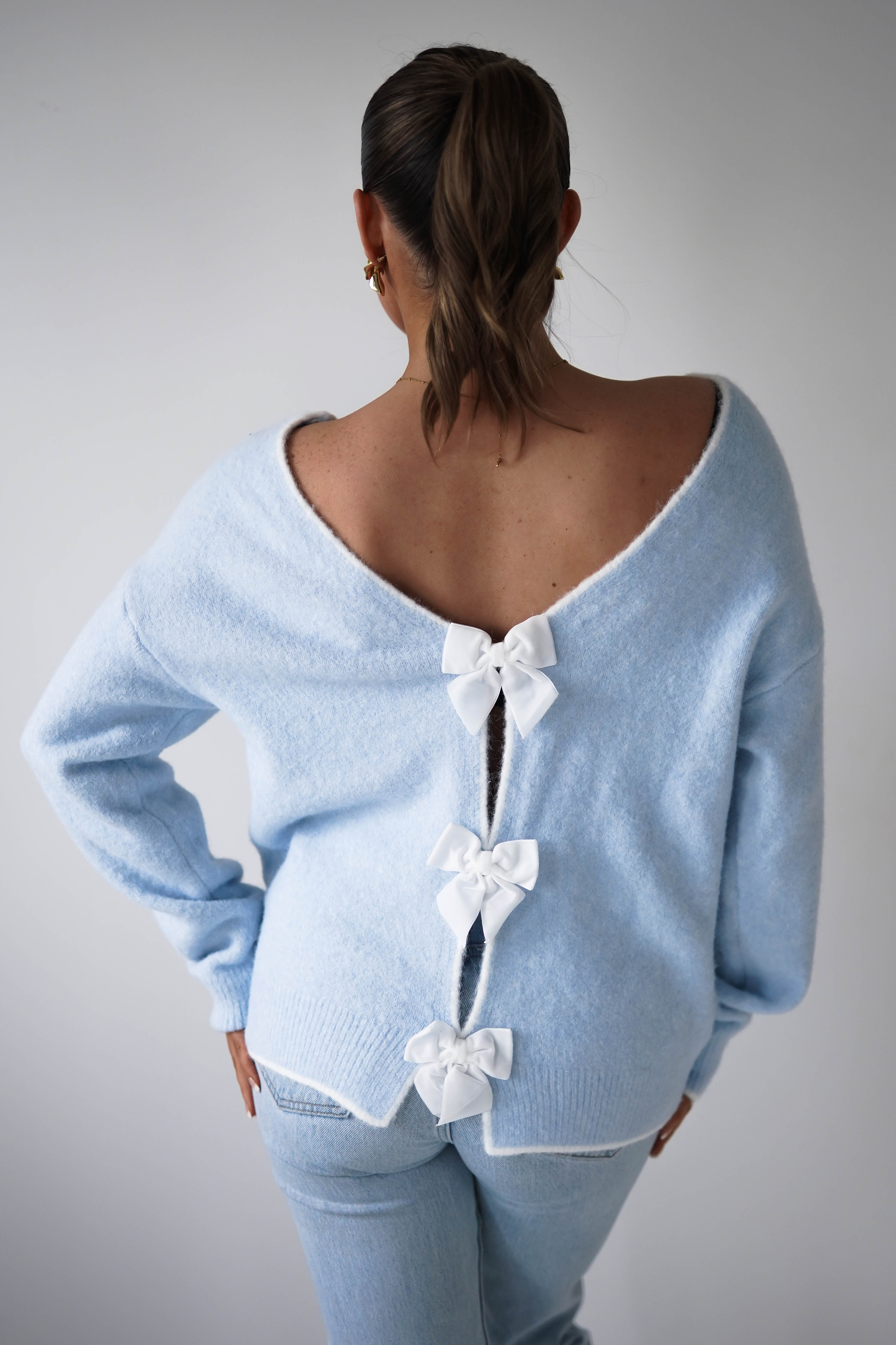 Oh Hello Clothing Women > Clothing > Knitwear ONE SIZE (6/12) 1*DONE-ELSA-BLUE & WHITE Bow Detail Knit Jumper- SC20643
