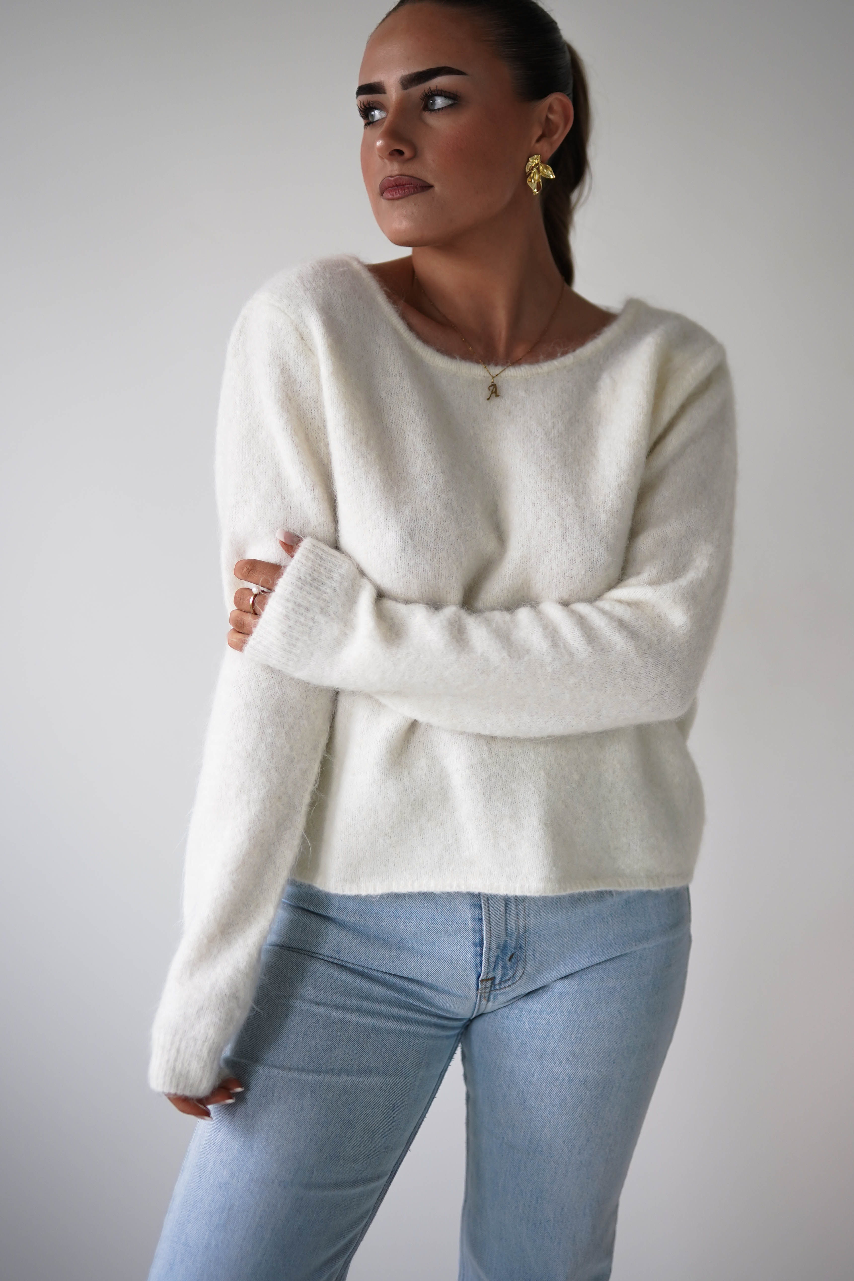 Oh Hello Clothing Women > Clothing > Knitwear ONE SIZE (6/12) 1*DONE- KILKY-Bow Back Detail Knit Jumper – Cream YP1965