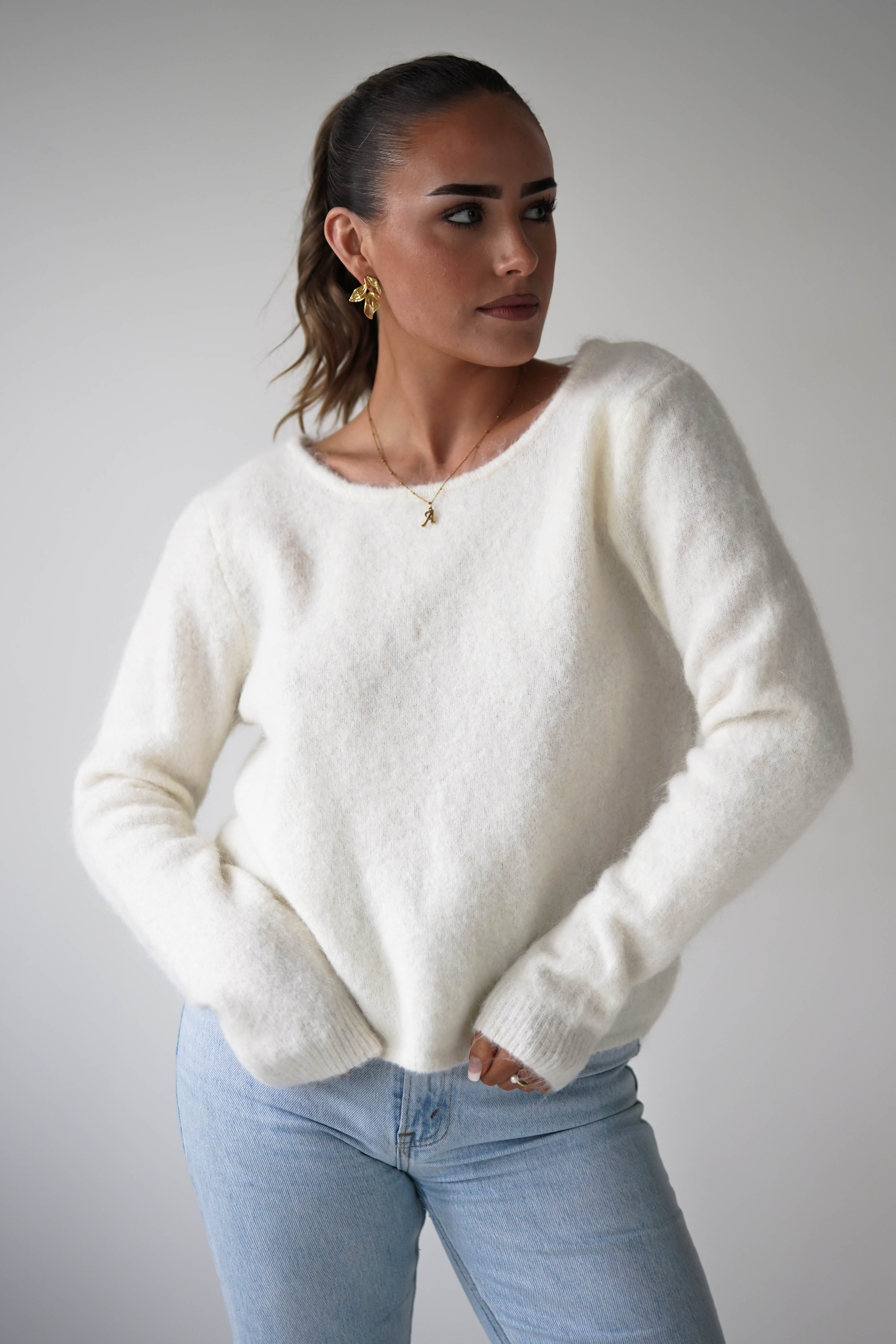 Oh Hello Clothing Women > Clothing > Knitwear ONE SIZE (6/12) 1*DONE- KILKY-Bow Back Detail Knit Jumper – Cream YP1965