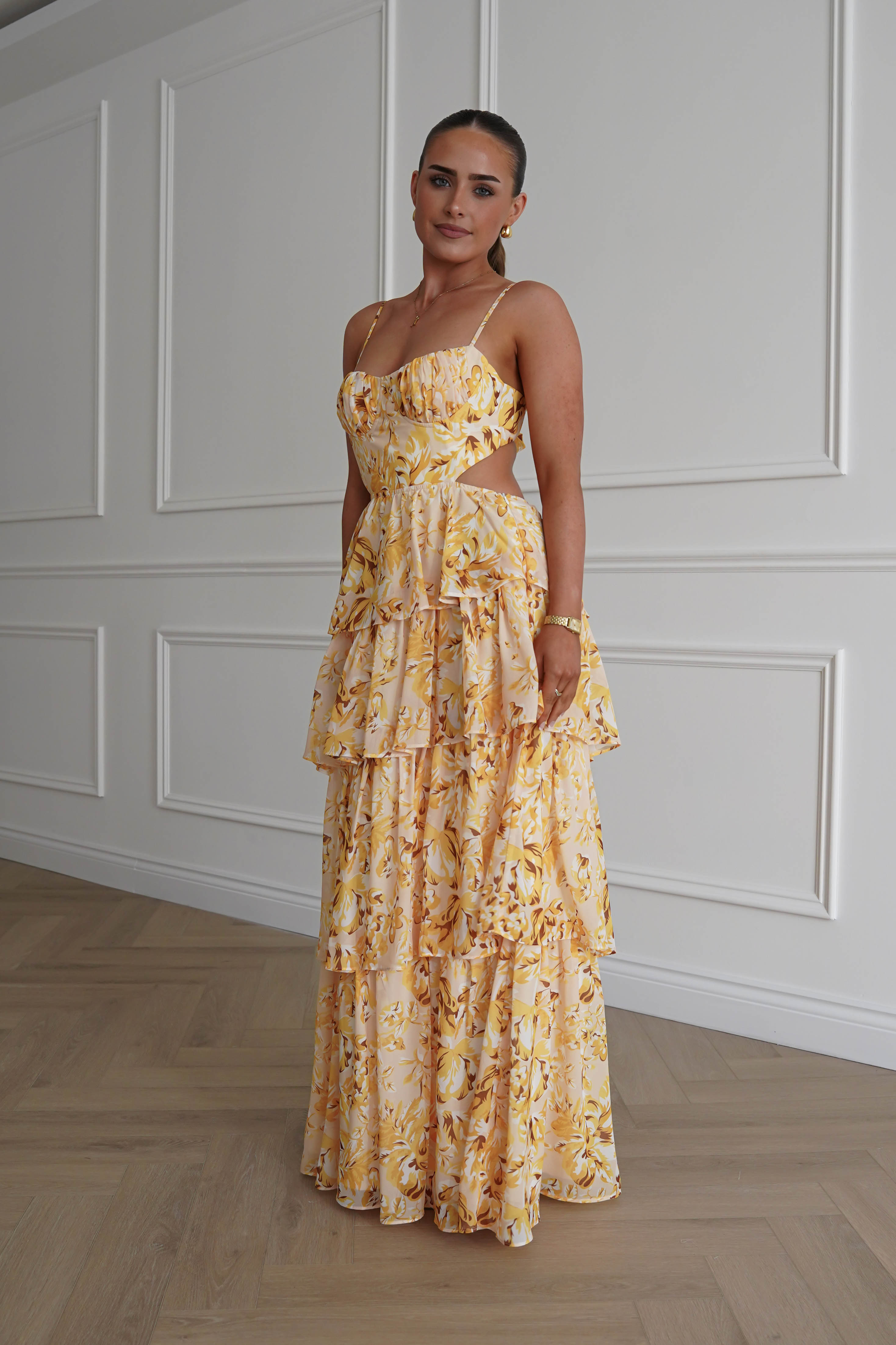 yellow floral wedding guest dress AW Lucie Blazing Dresses Please note Zapaka Women Yellow Midi Dress