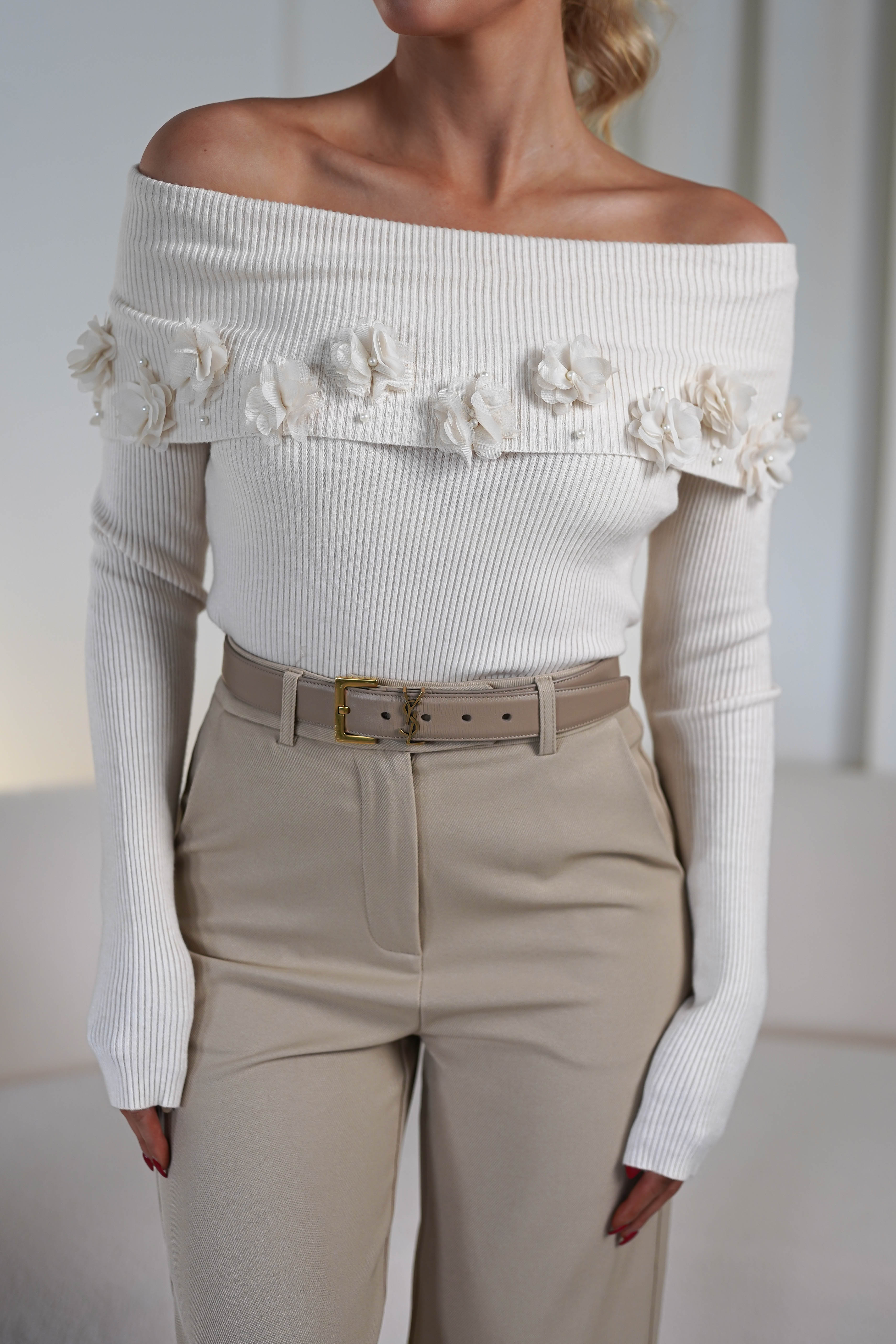 Amiri Off The Shoulder Ribbed Top | Cream