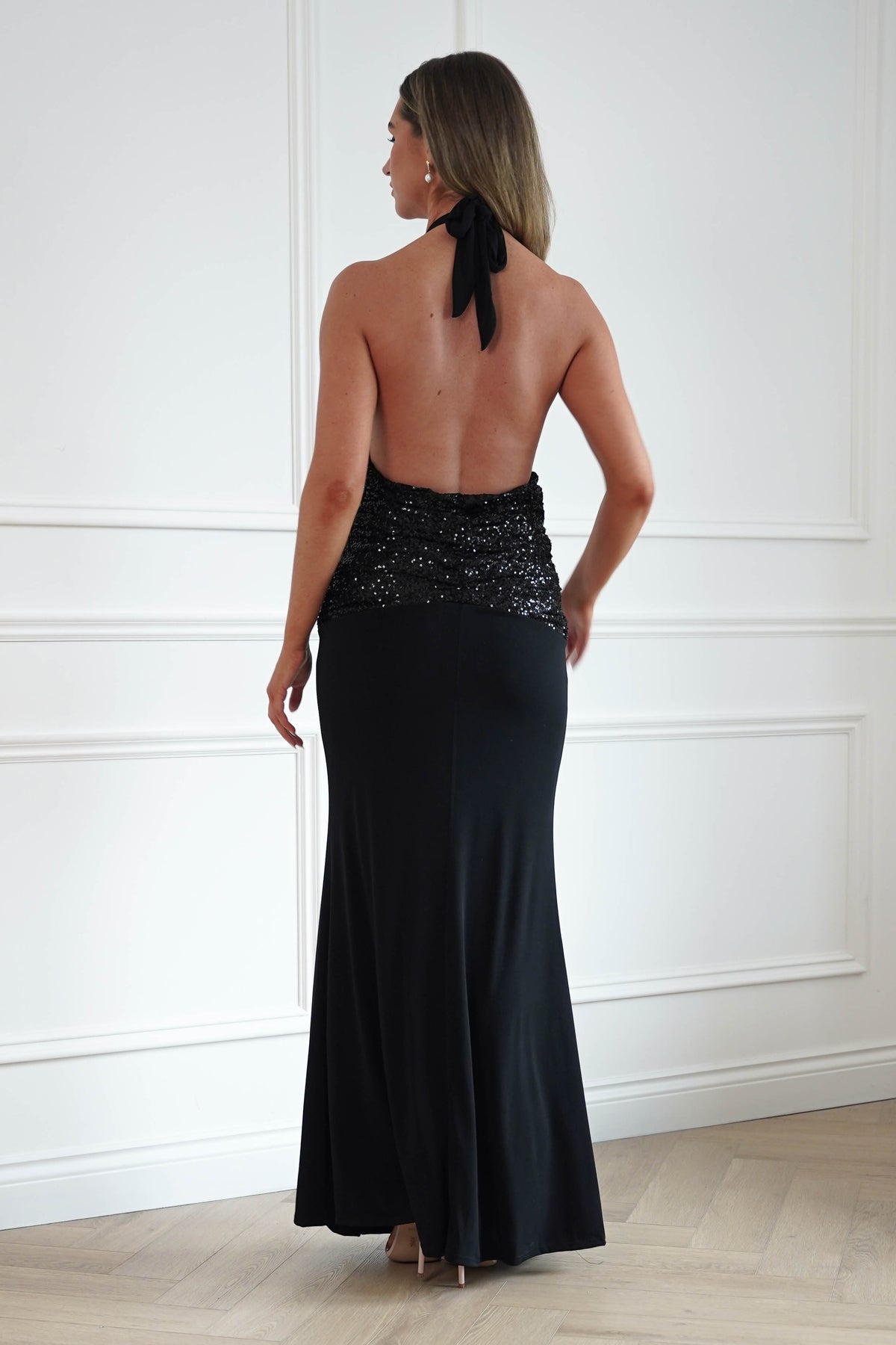 Oh Hello Clothing Women > Clothing > Dresses Aribella Plunge Halternect Sequin Maxi Dress | Black