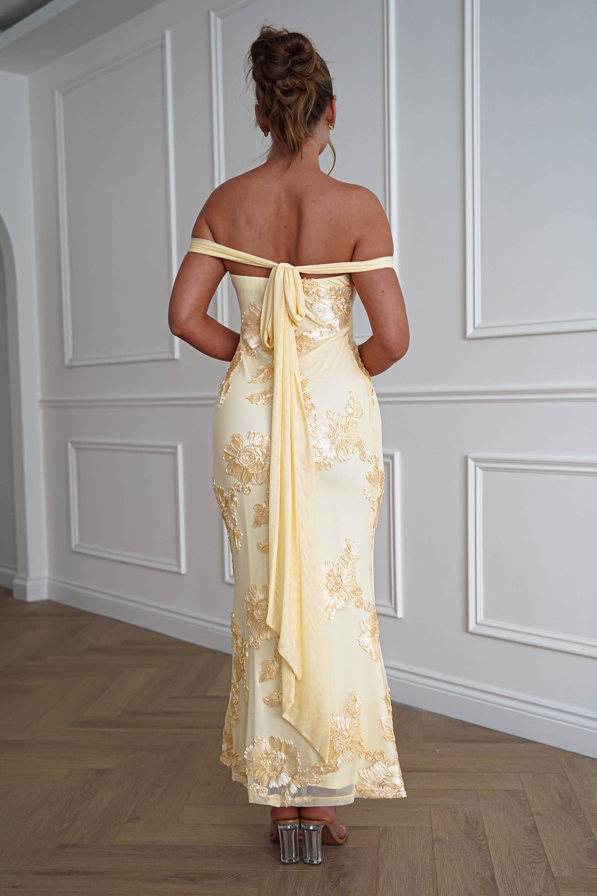 Cassidi Minikleid mit Blumenapplikationen | Gelb