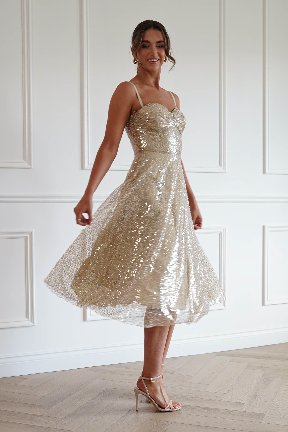Suzanna Sequin Midi Dress in Gold