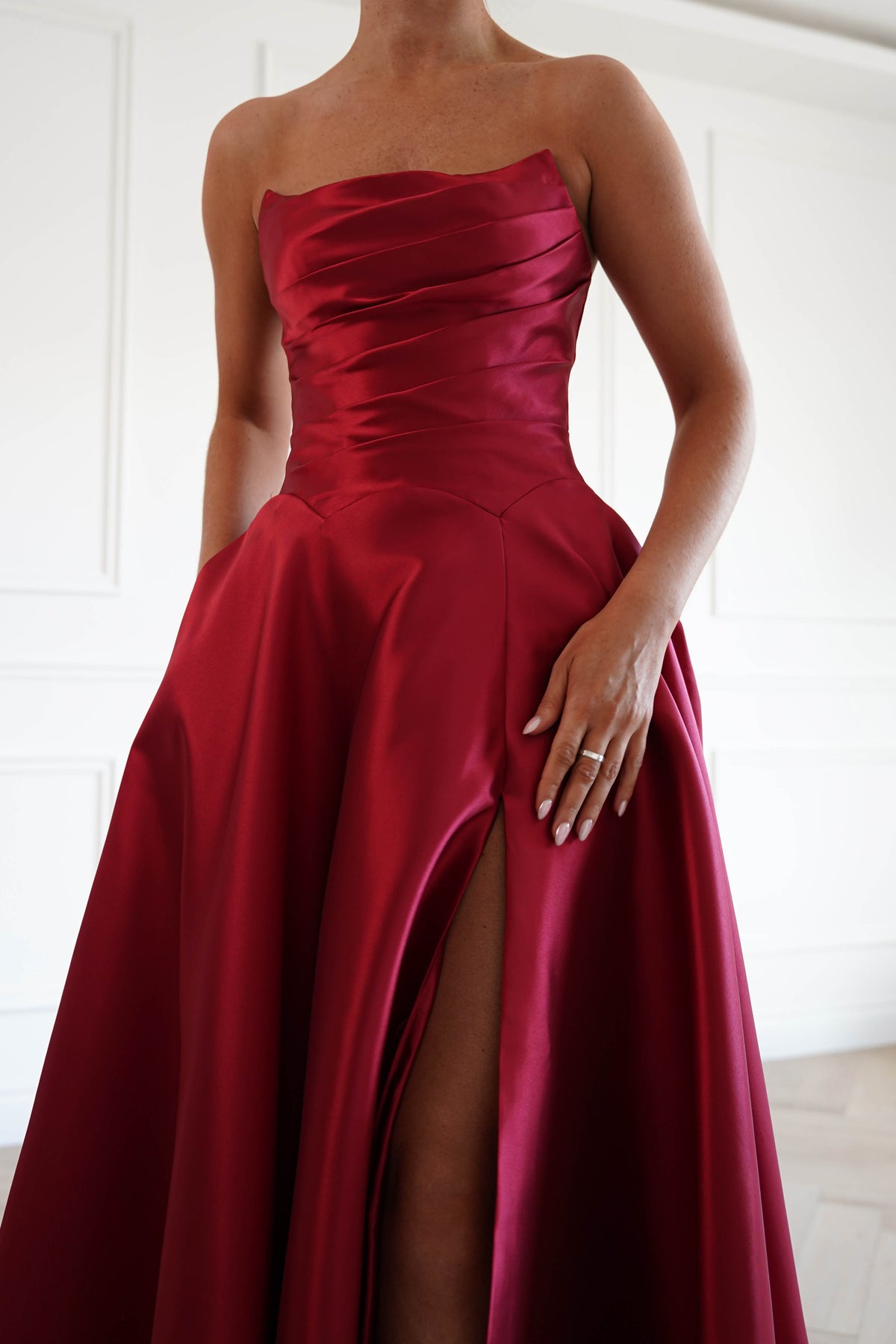 Oh Hello Clothing Women > Clothing > Dresses *DONE-F&P| 835178| RED GOWN