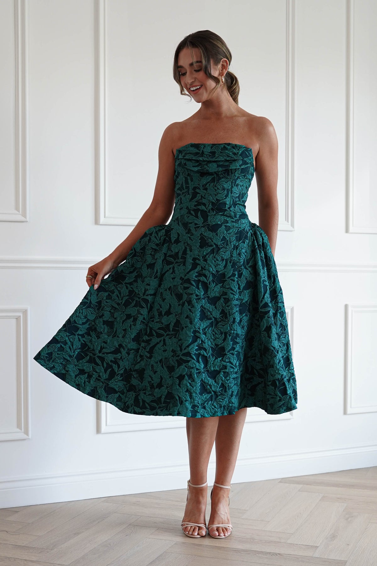 Irina Strapless Jacquard Midi Dress in Hunter Green