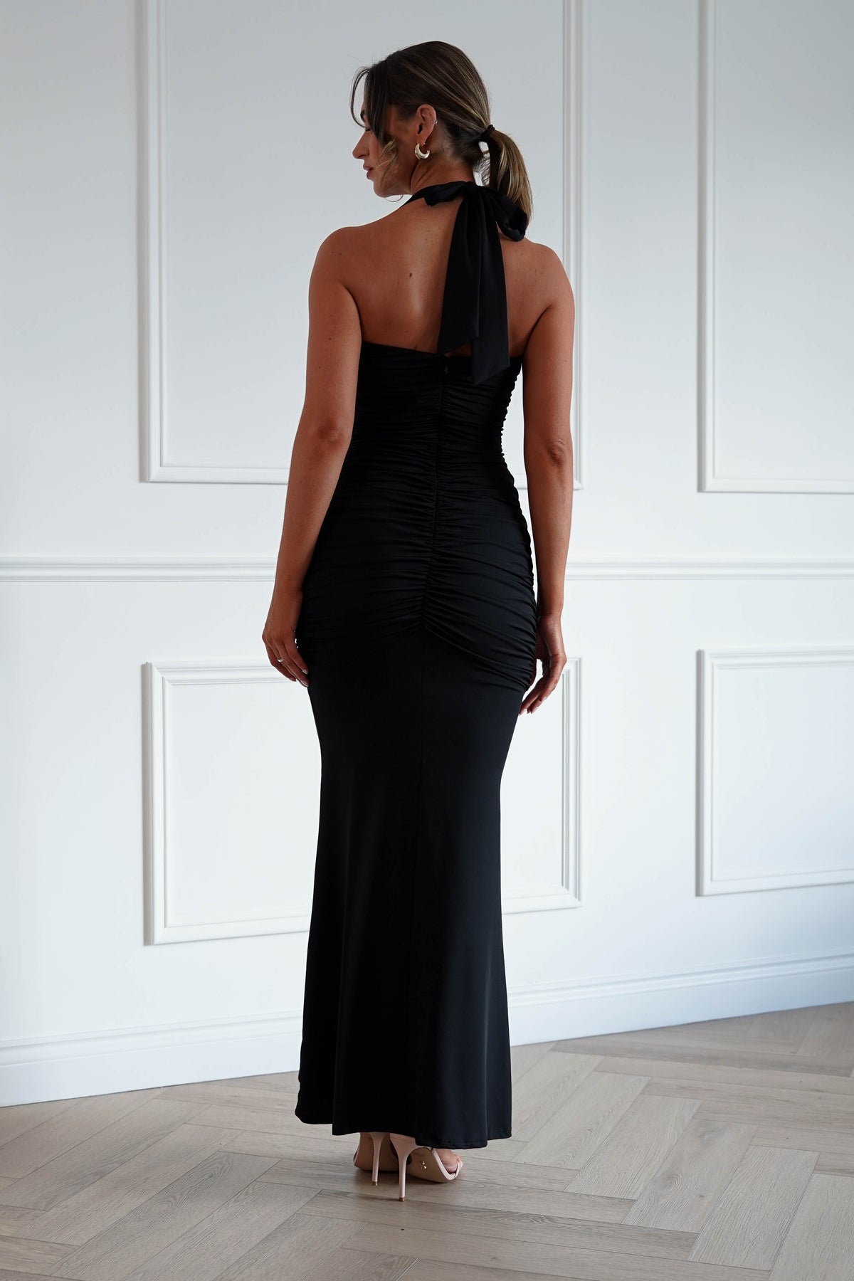 Janetta Halterneck Plunge Maxi Dress in Black