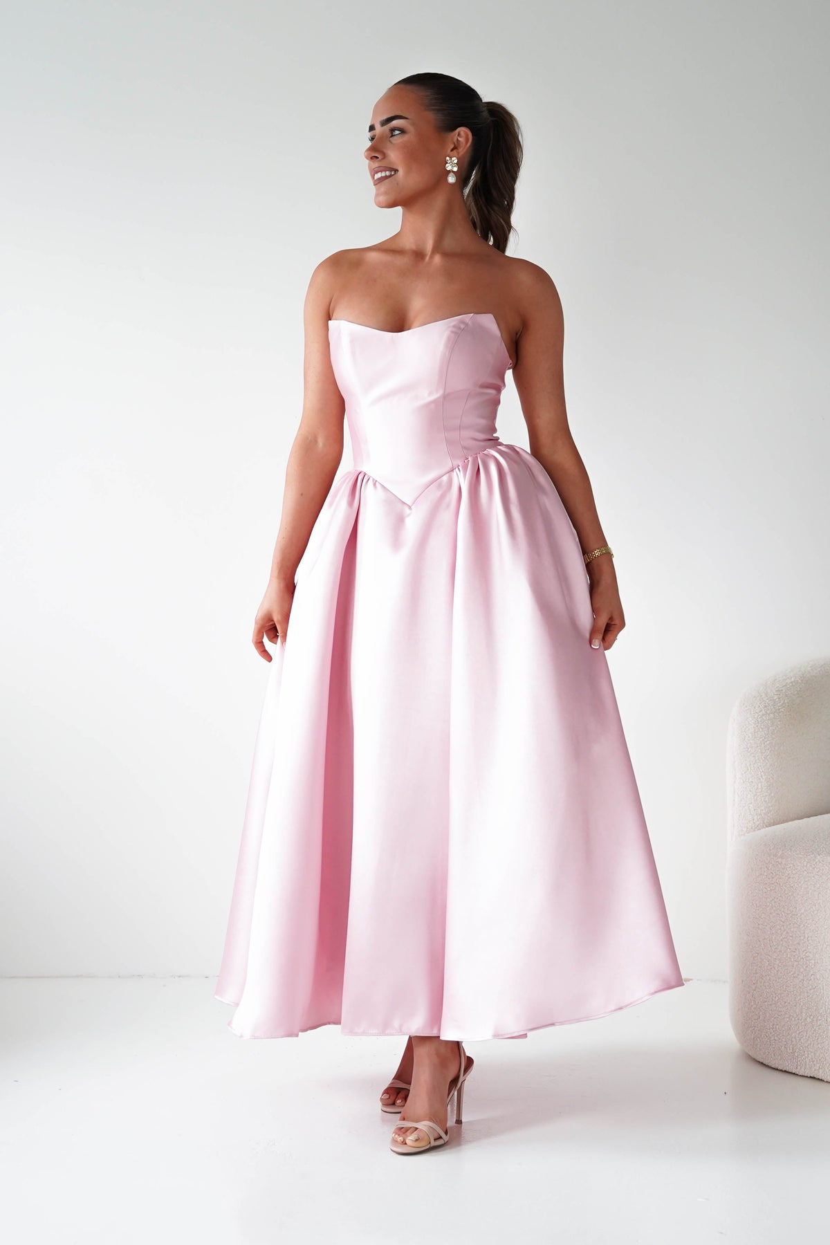 Phoebe Sweetheart Strapless Midi Dress | Pink-Oh Hello Clothing