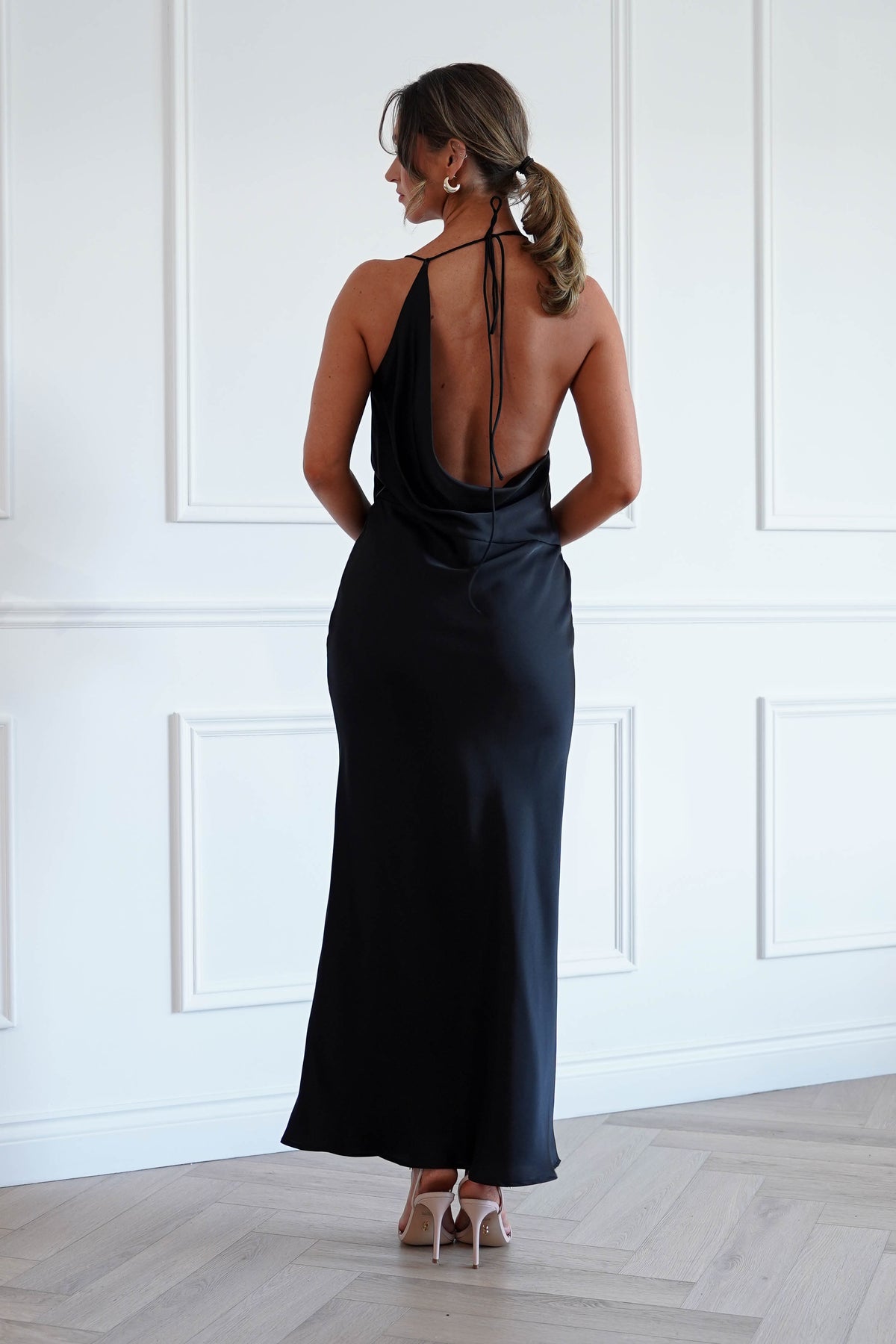 Polina Backless Maxi Dress | Black