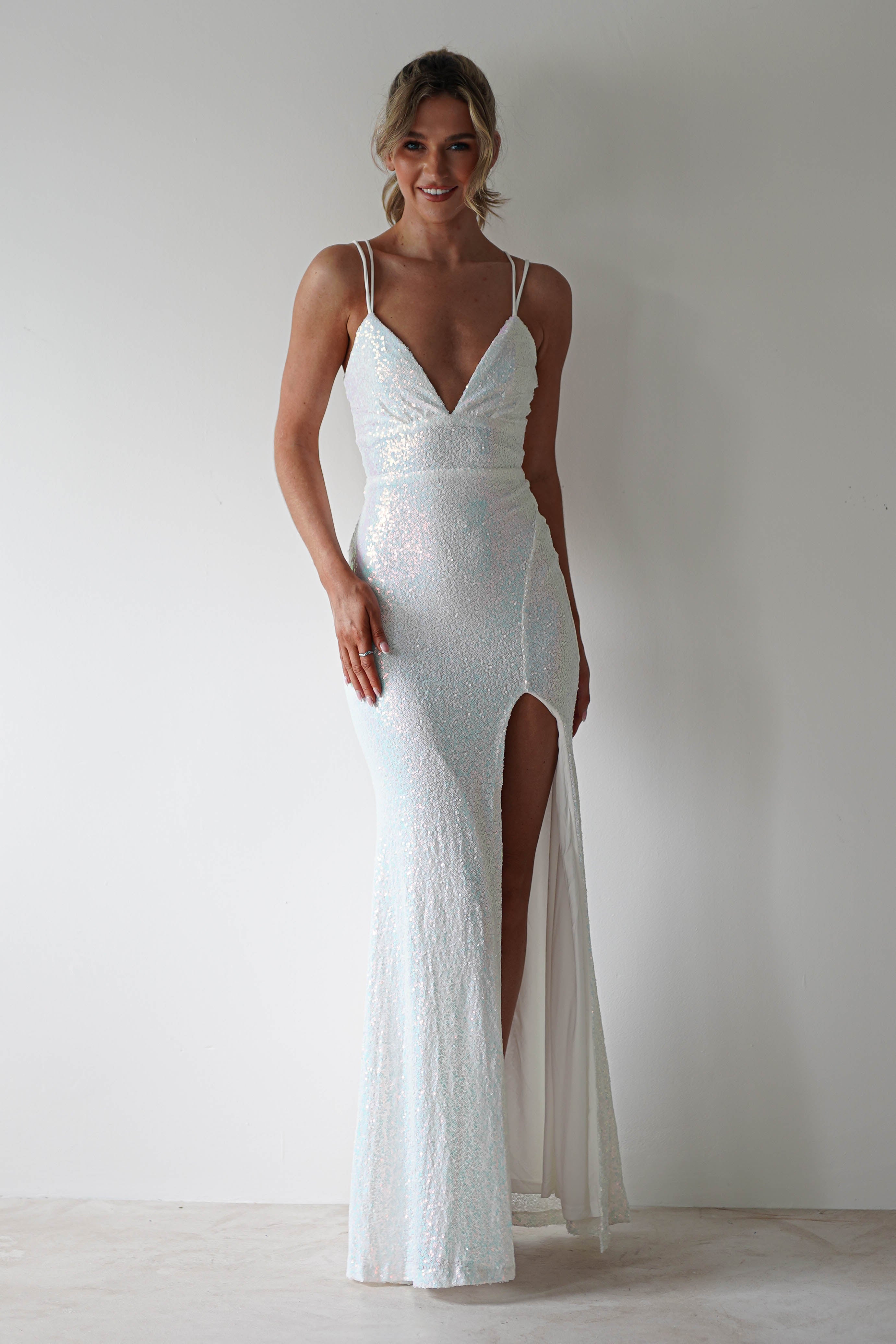 Apsen Iridescent Gown | White