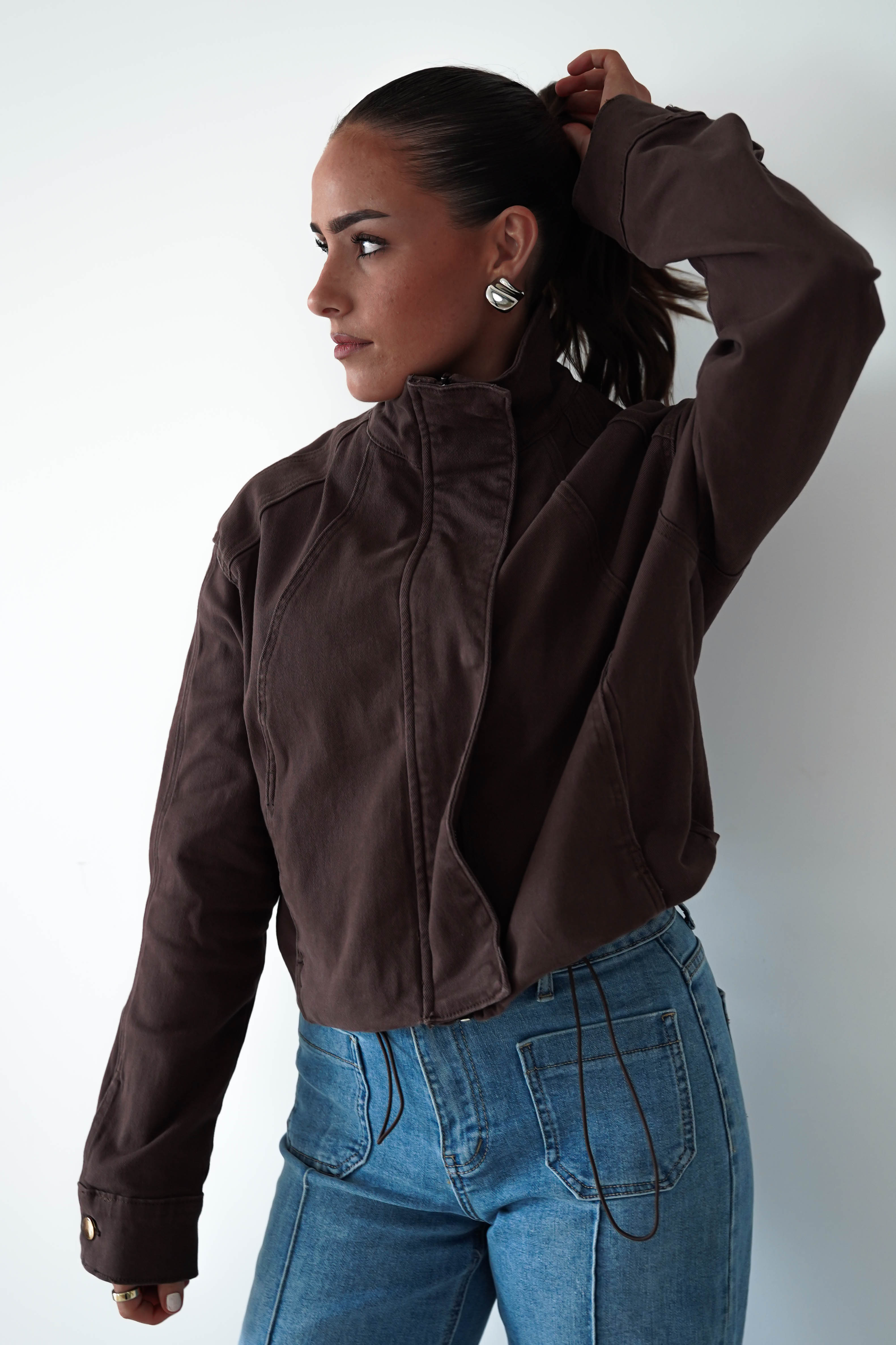 Trinity Buttoned Denim Jacket | Brown