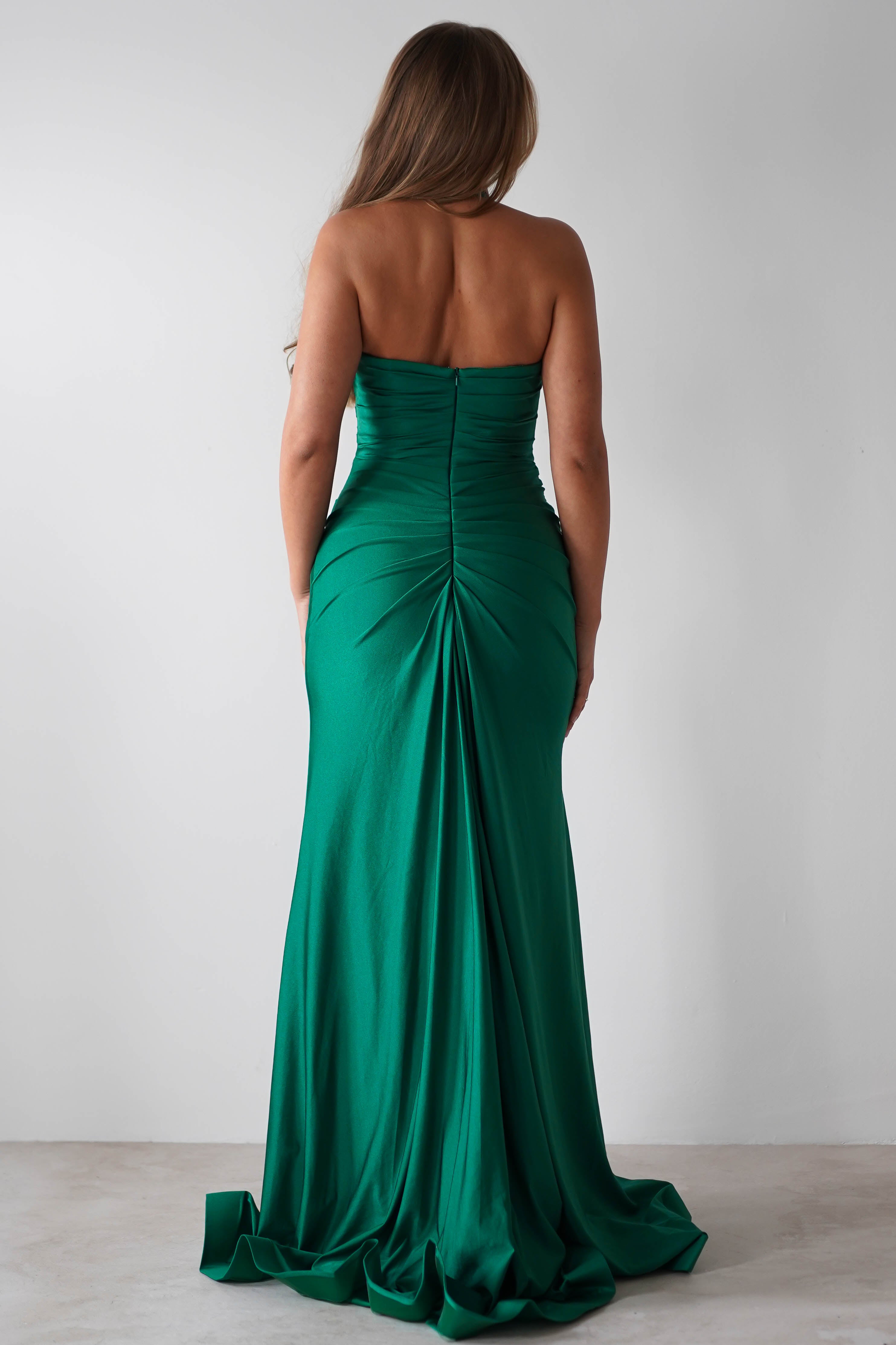 Adele Stretchy Halterneck Gown | Green