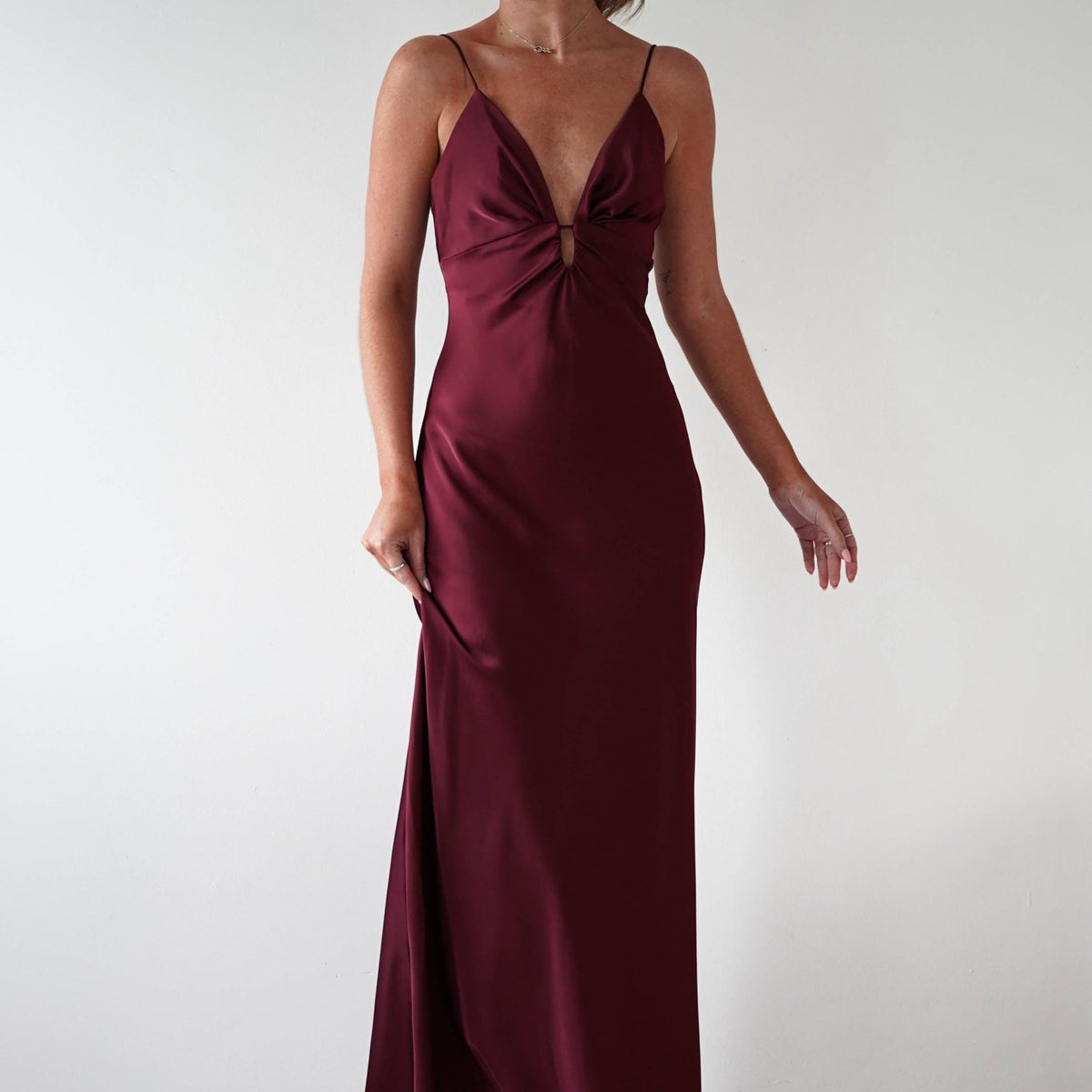 Adley Soft Satin Maxi Dress Burgundy | Wedding Guest Dress | Maxi | Satin M (10) Adley Soft Satin Maxi Dress Burgundy | Wedding Guest Dress | Maxi | Satin M (10)