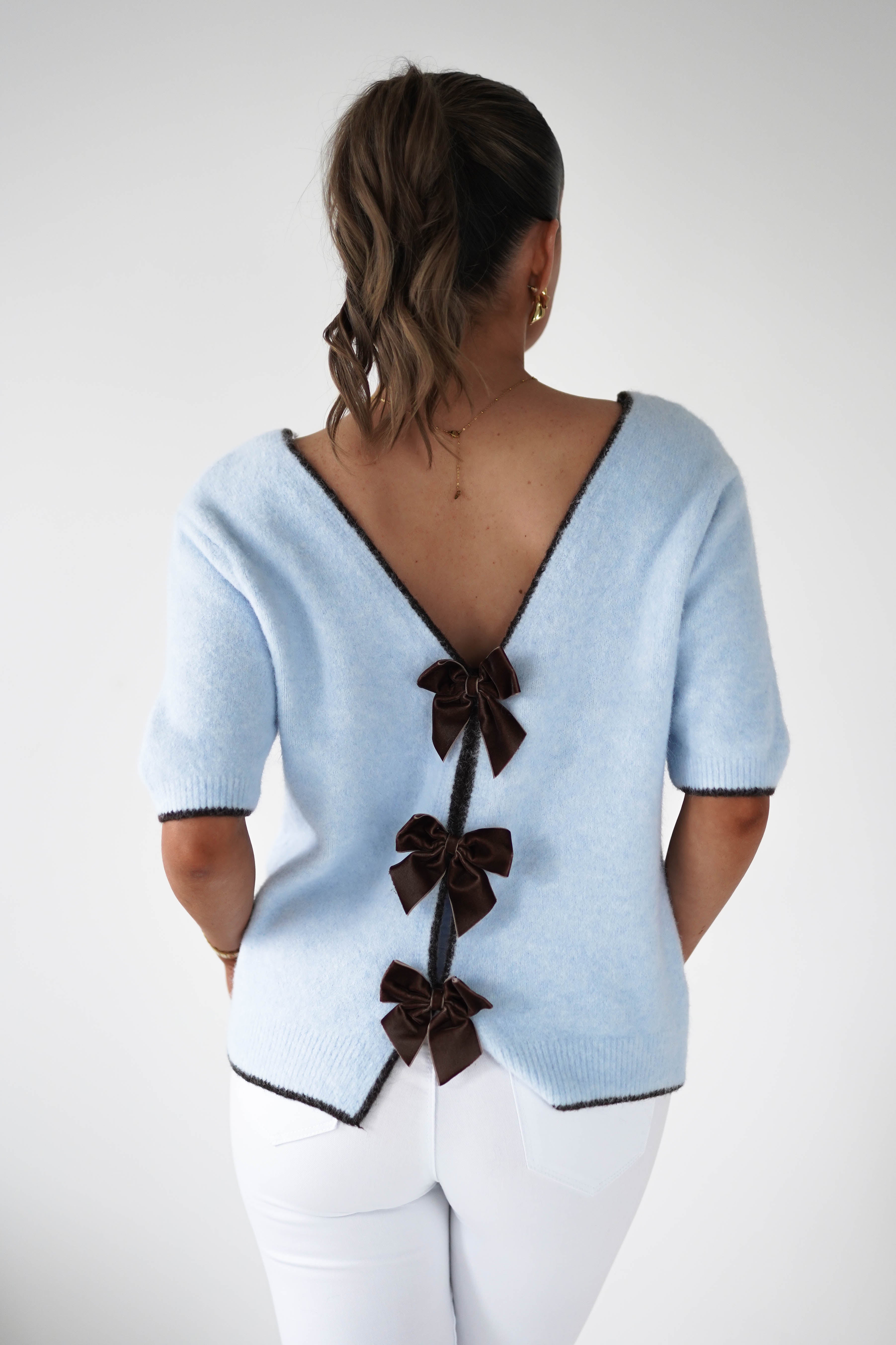 Oh Hello Clothing Women > Clothing > Knitwear ONE SIZE (6/12) Allegra Bow Detail Jumper | Blue/Brown