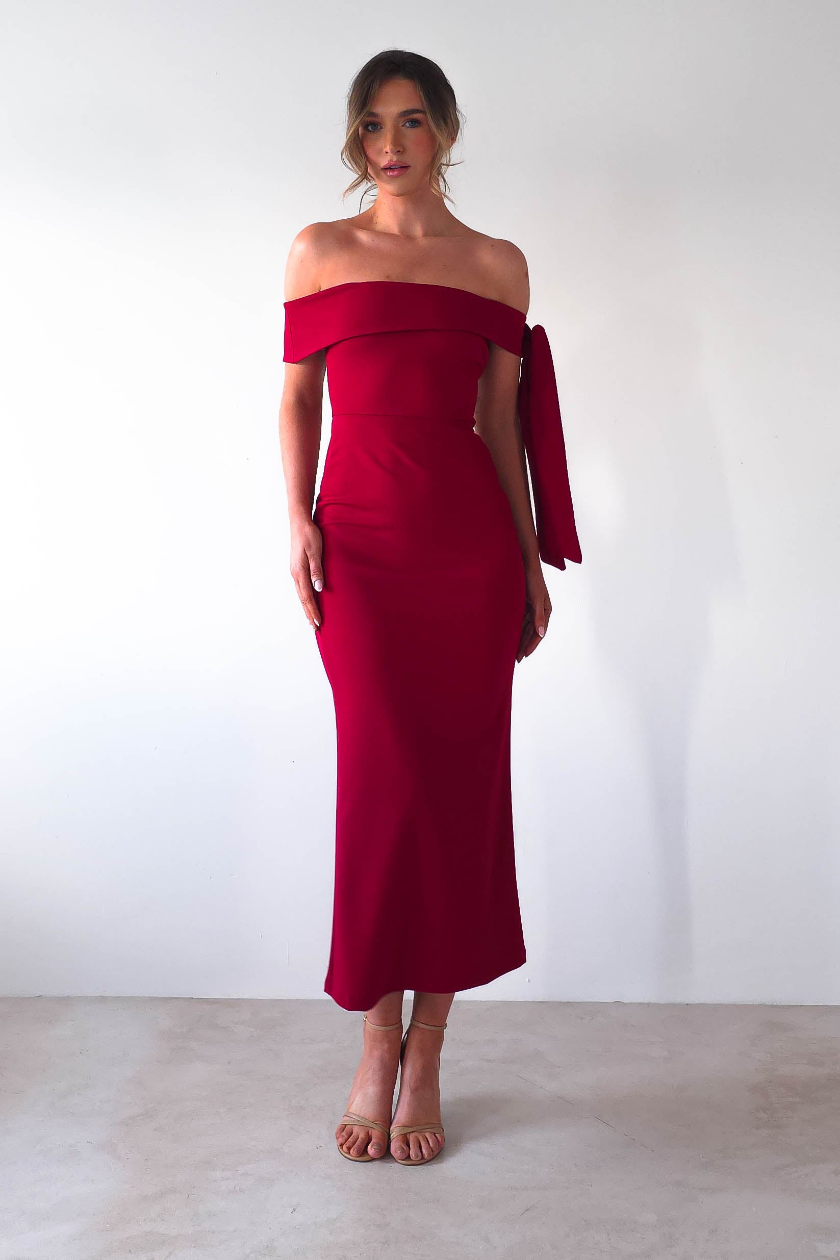 Amalthea Off the Shoulder Midaxi | Dark Red