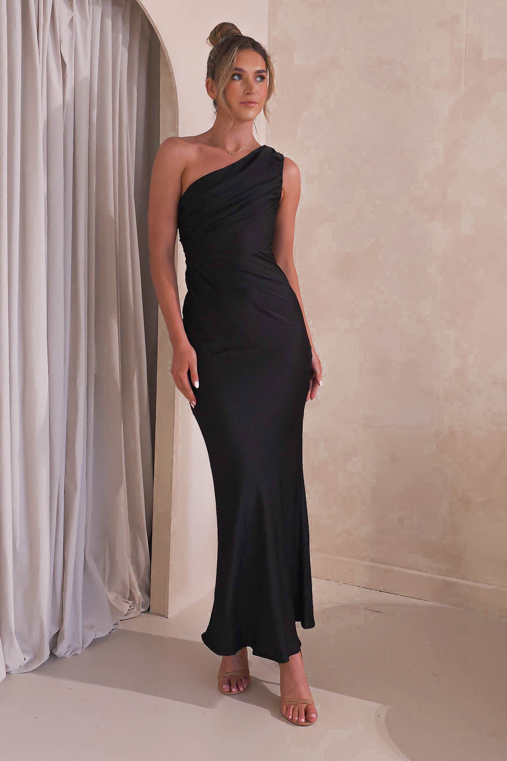 Ansel One Shoulder Maxi Dress | Black